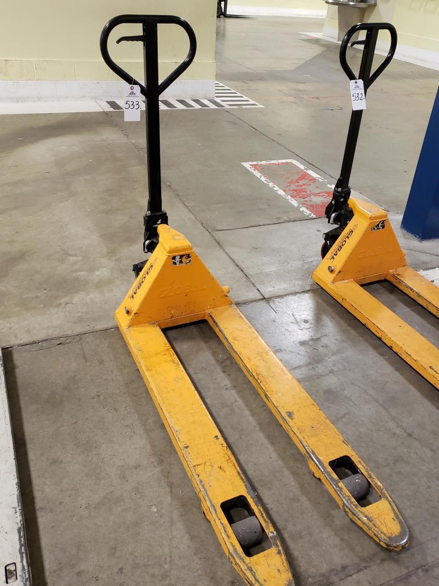 Pallet Jack | Rig Fee: $10