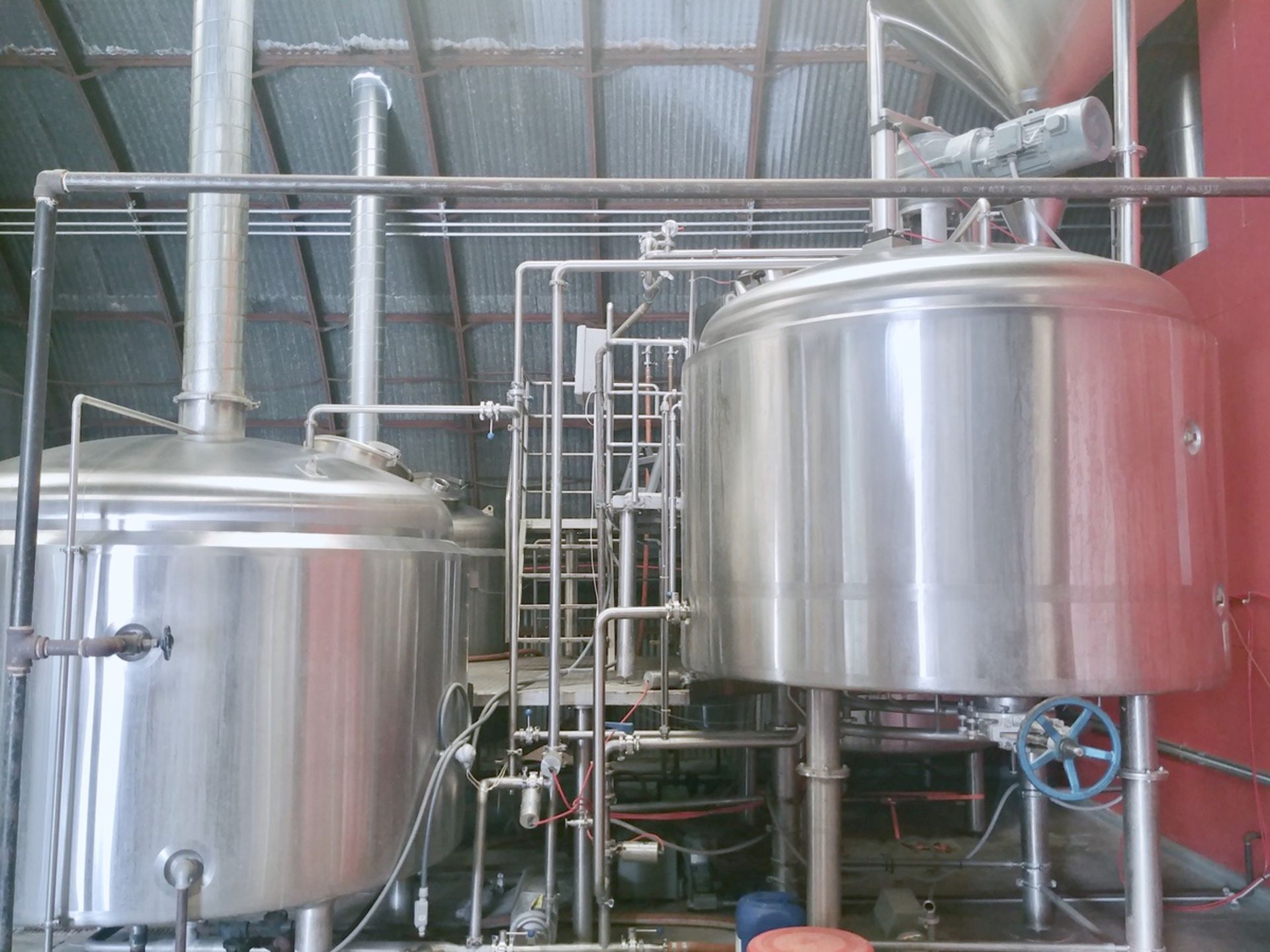 2013 Pacific Brewing 30 BBL 3-Vessel Brewhouse + Hot Liquor Tank - Sub to Bulk | Reqd Rig Fee: $6500 - Image 2 of 31