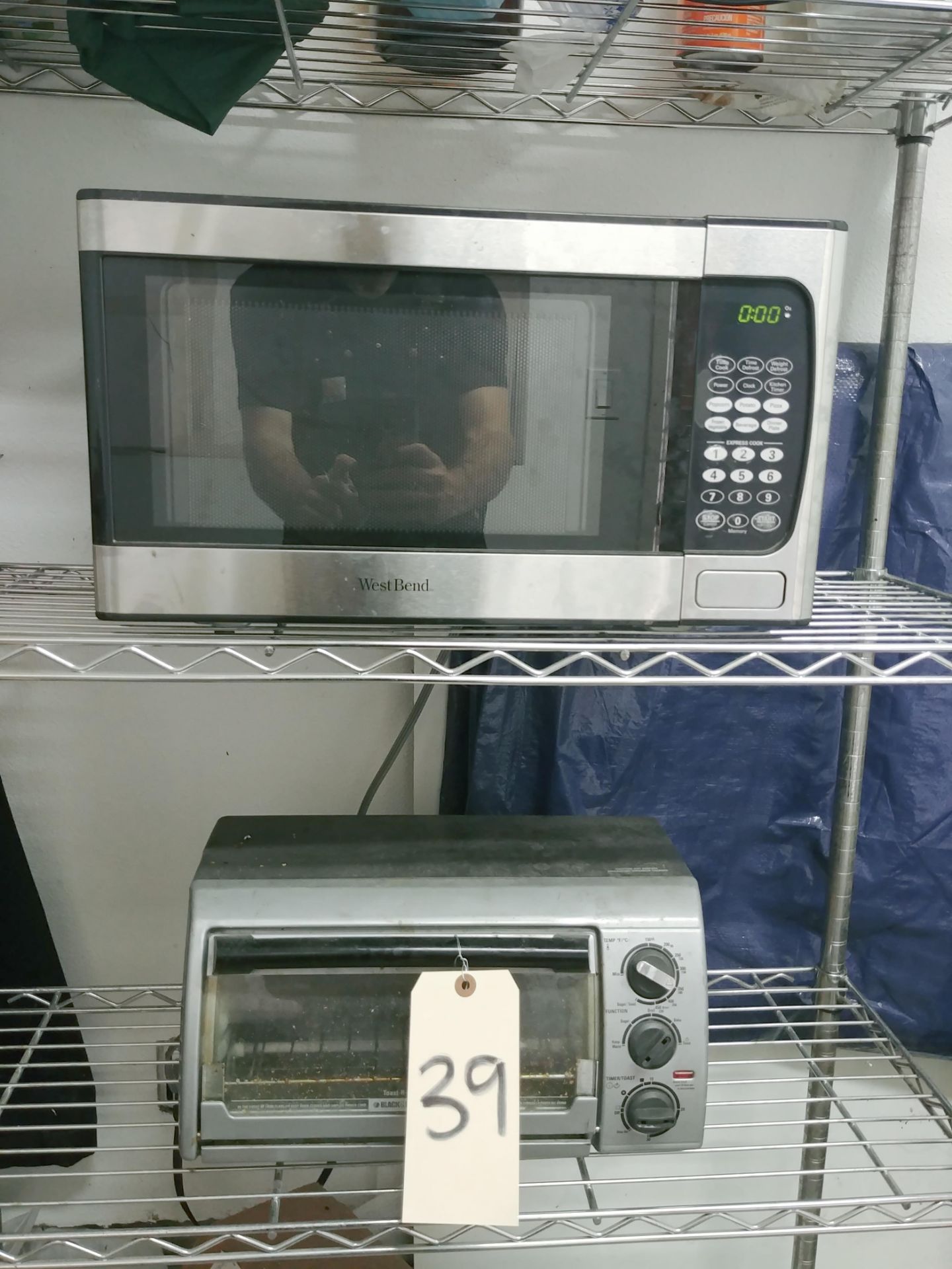 Microwave and Toaster Oven - Sub to Bulk | Reqd Rig Fee: Buyer to Remove