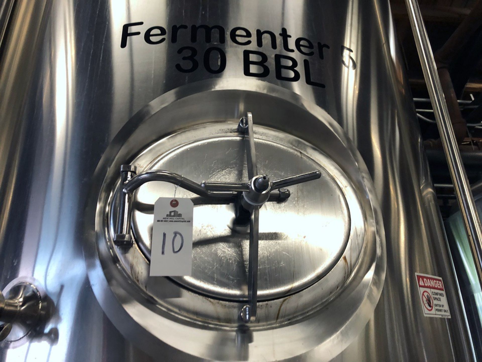 2011 Premier Stainless 30 BBL Fermenter, Glycol Jacketed, Approx Dim - Subj to Bulk | Rig Fee: $950 - Image 5 of 6