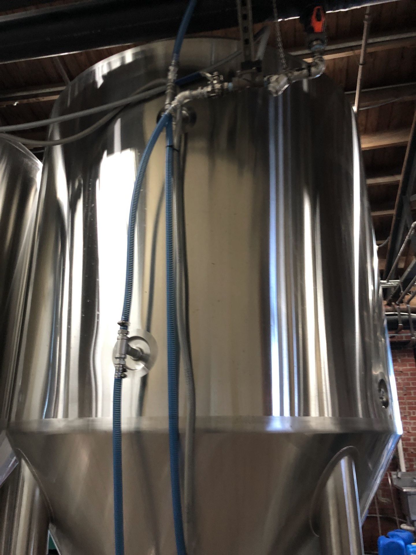 2017 ABS 30 BBL Fermenter, Glycol Jacketed, S/N: ABSF030041701, Appr - Subj to Bulk | Rig Fee: $950 - Image 7 of 10