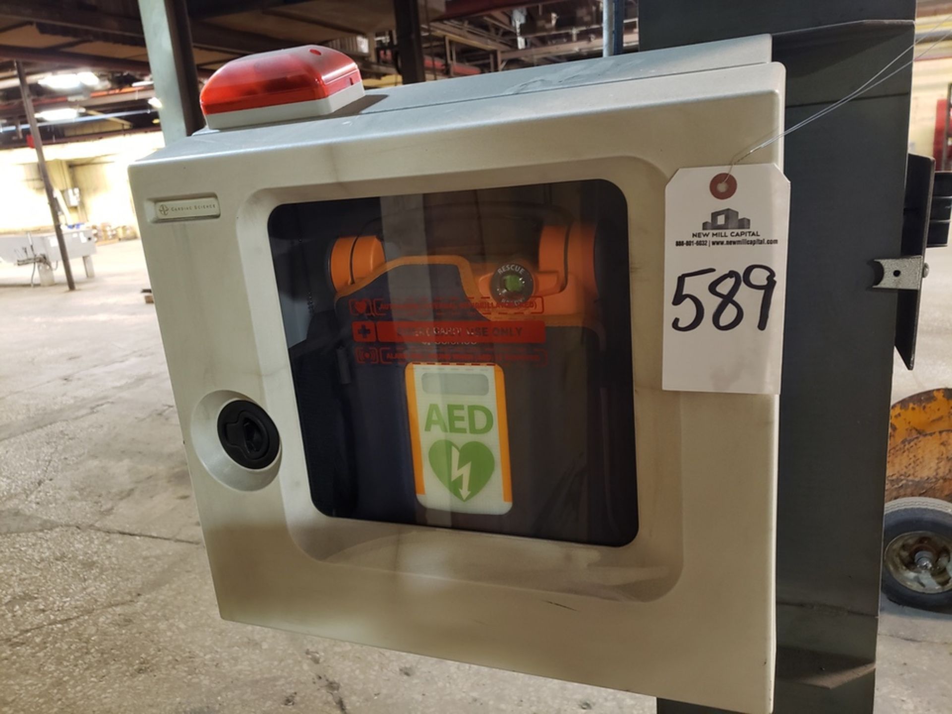 AED Defibrillator | Rig Fee: $25