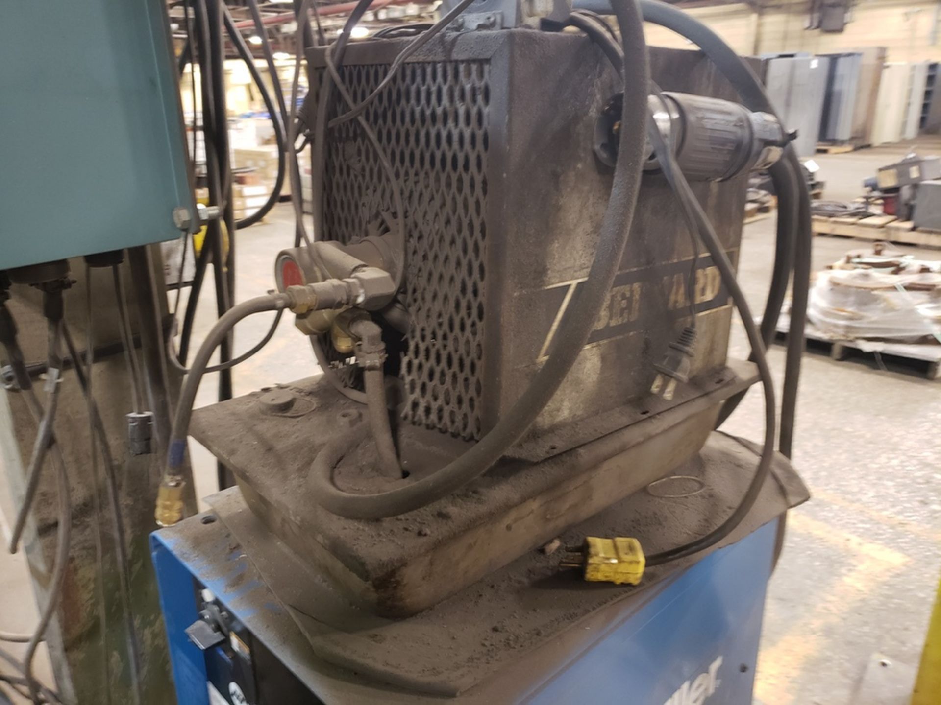 Dual Gun Head Seam Welding Machine, (2) Miller Axcess 450 Power Supplies, Miller Au | Rig Fee: $2200 - Image 15 of 19