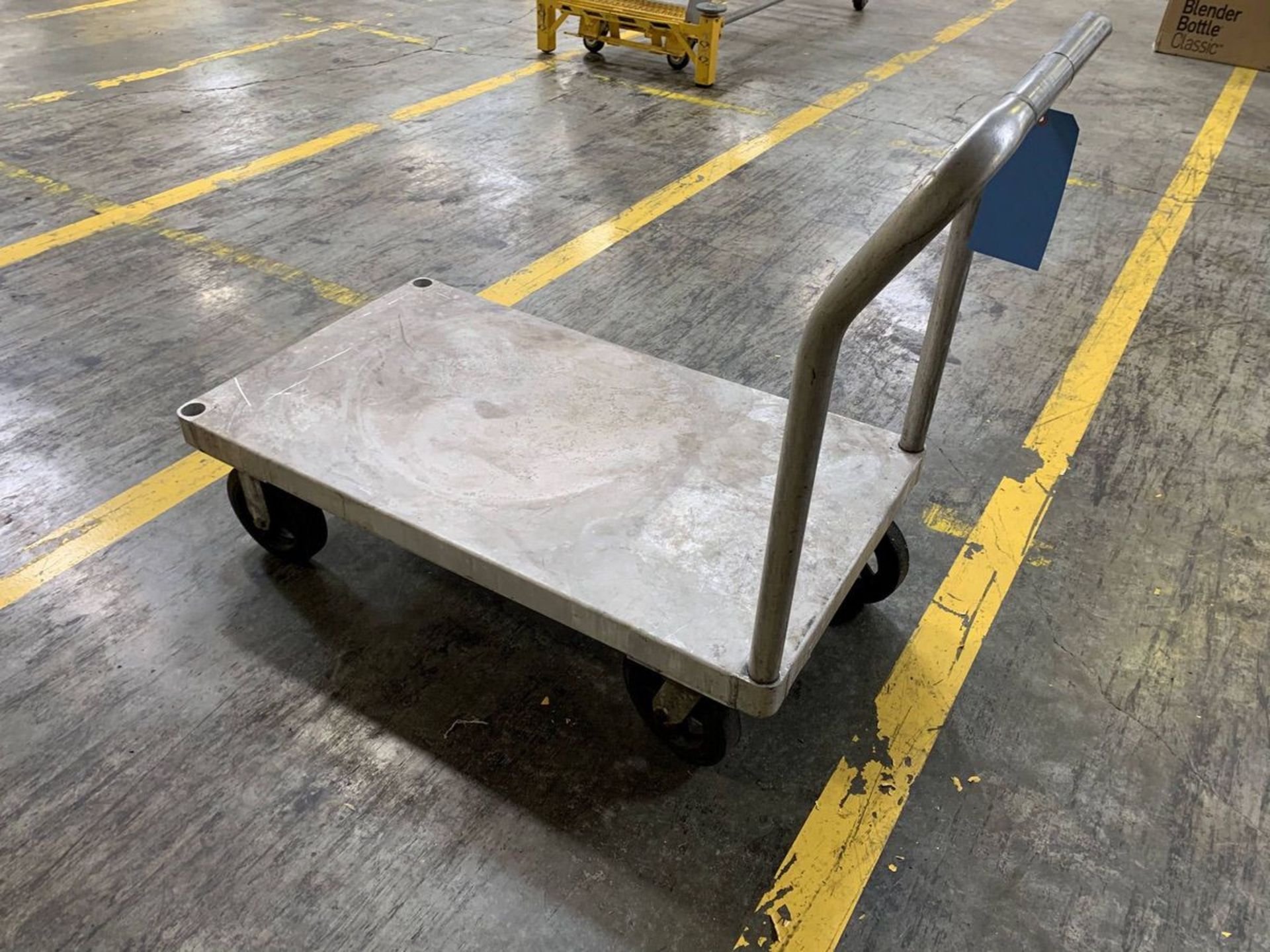 24" X 42" SHOP CARTS | Rig Fee: $10