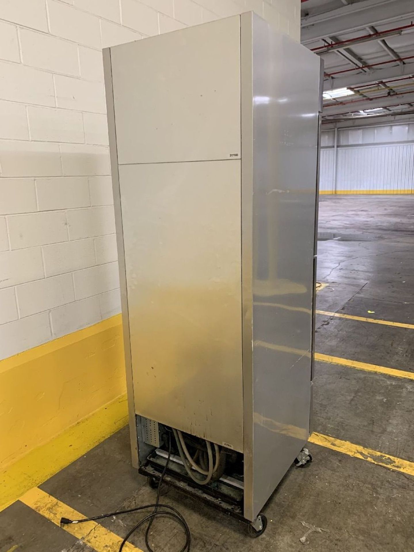 23" TRUE MODEL T-23DT TWO-DOOR FREEZER; S/N 1-2177085 | Rig Fee: $100 - Image 7 of 7