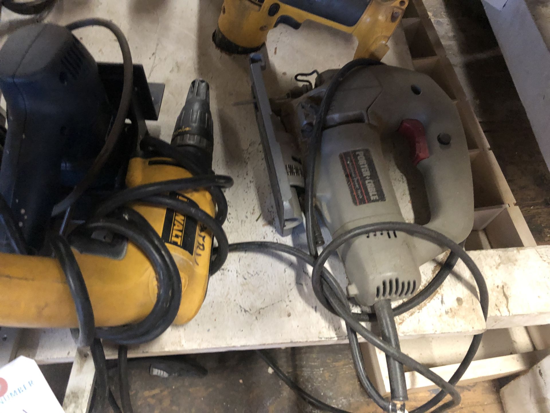 {LOT} Porter Cable Joiner, Dewalt Screw Gun, Porter Cable Jig Saw - Image 2 of 3