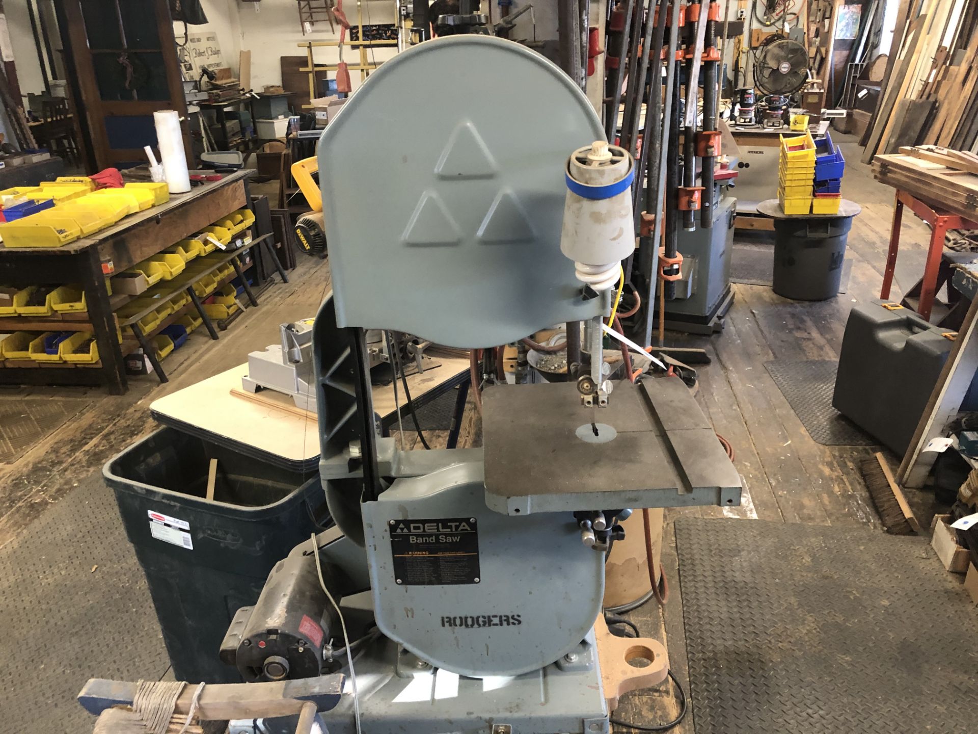 Delta #28-243S Band Saw