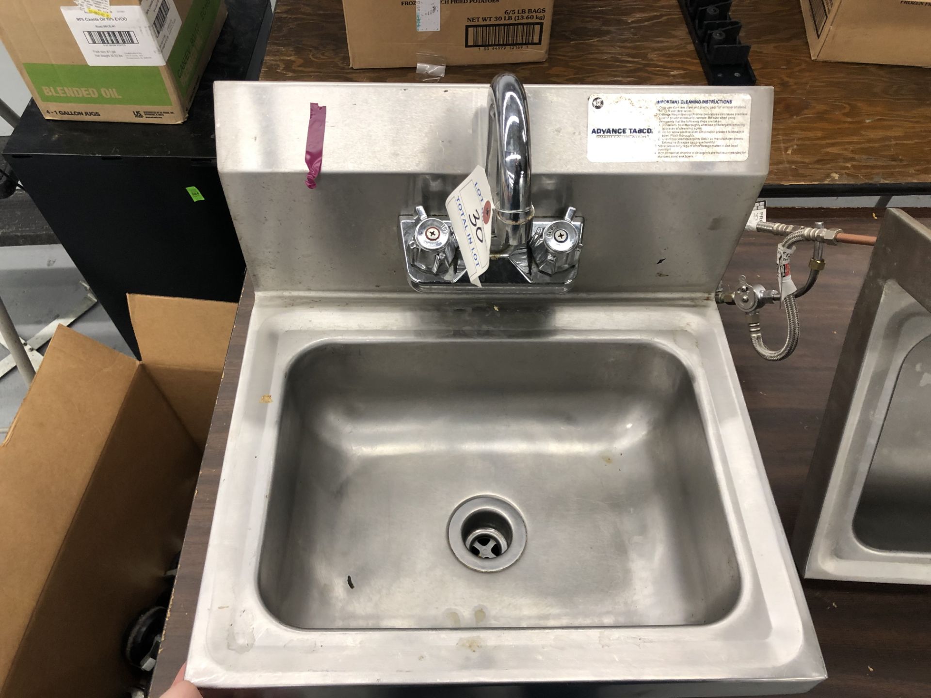 Single Compartment 17" SS Sink