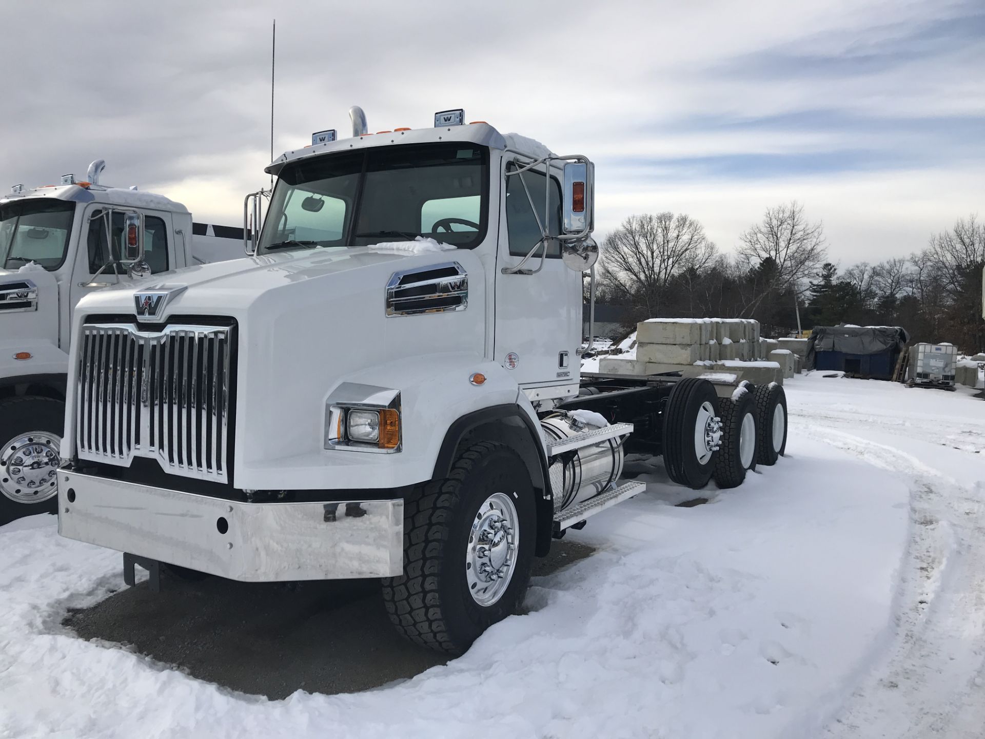 2020 Western Star 4700SB Truck, GVWR 79,200, Odom: 1,041. Unused/Never been Registered. See Desc. - Image 6 of 16