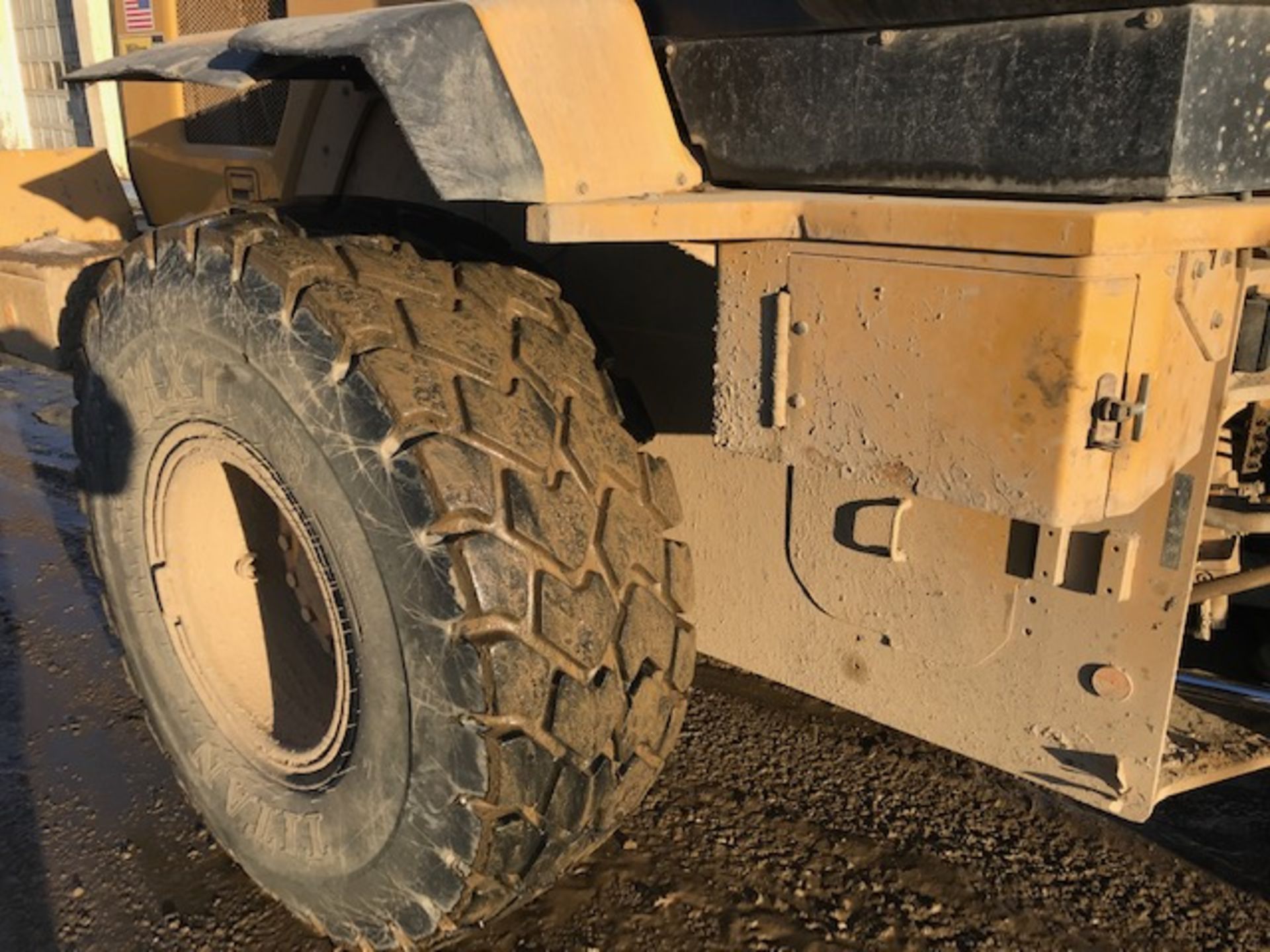 2014 Caterpillar 938K Rubber Tire, Articulated Loader with 6 Yard Bucket. Hours: 6,230 - See Desc. - Image 3 of 8