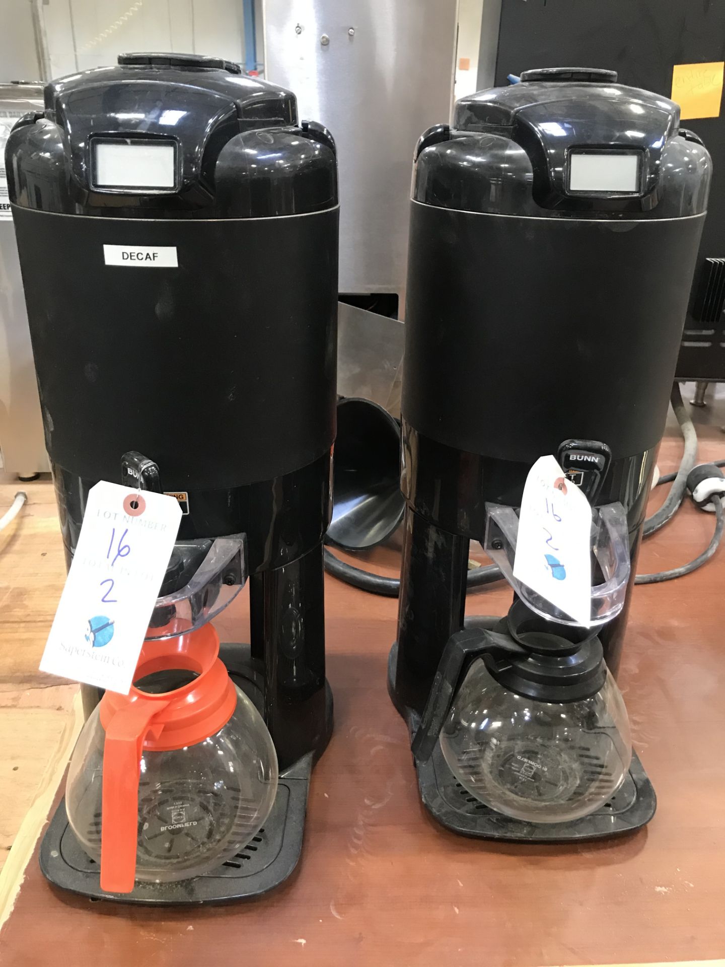 {LOT} (2) Bunn Air Pot Coffee Dispensers #TF Server