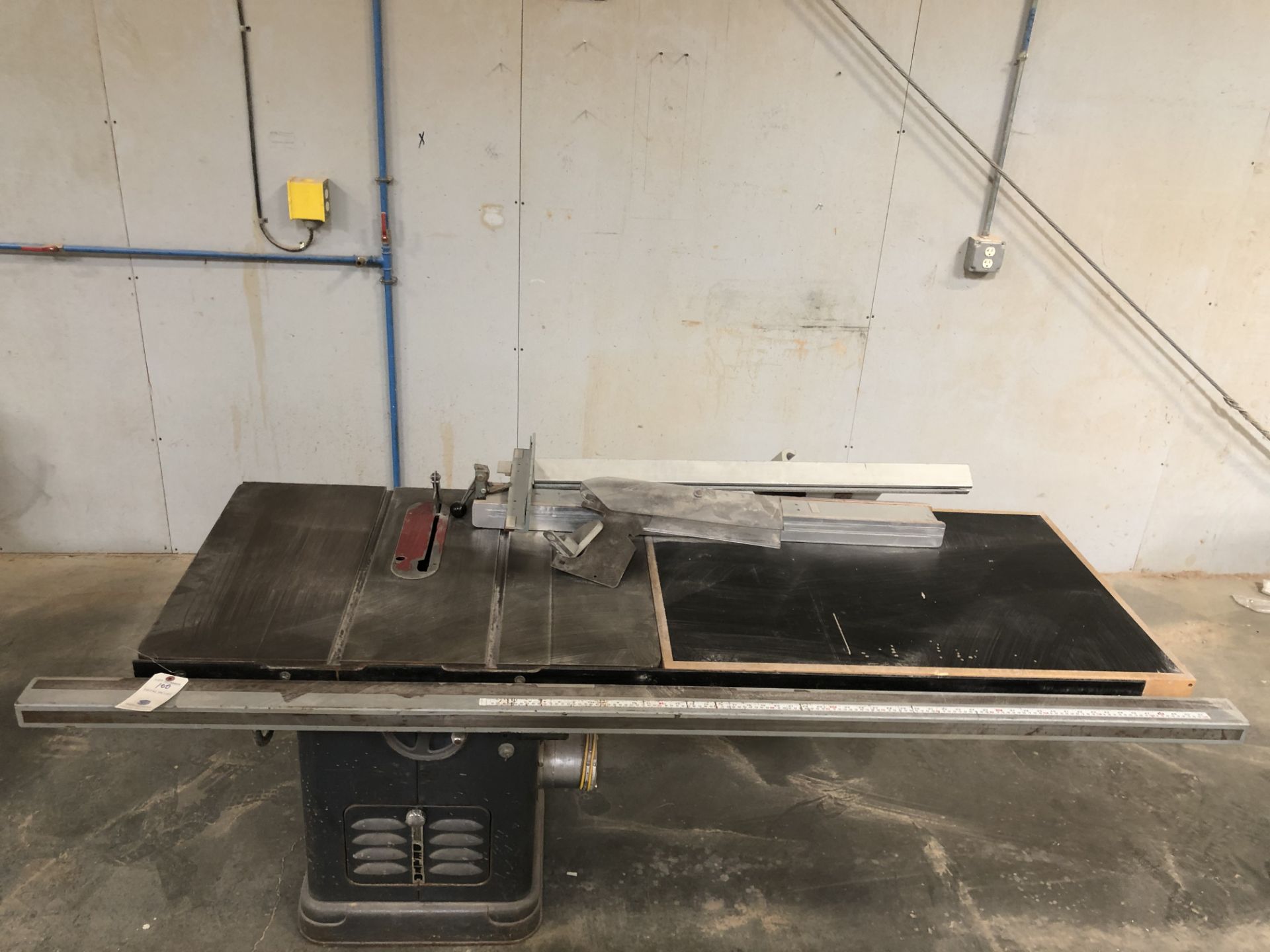 Delta #34-450 Table Saw - Image 2 of 2