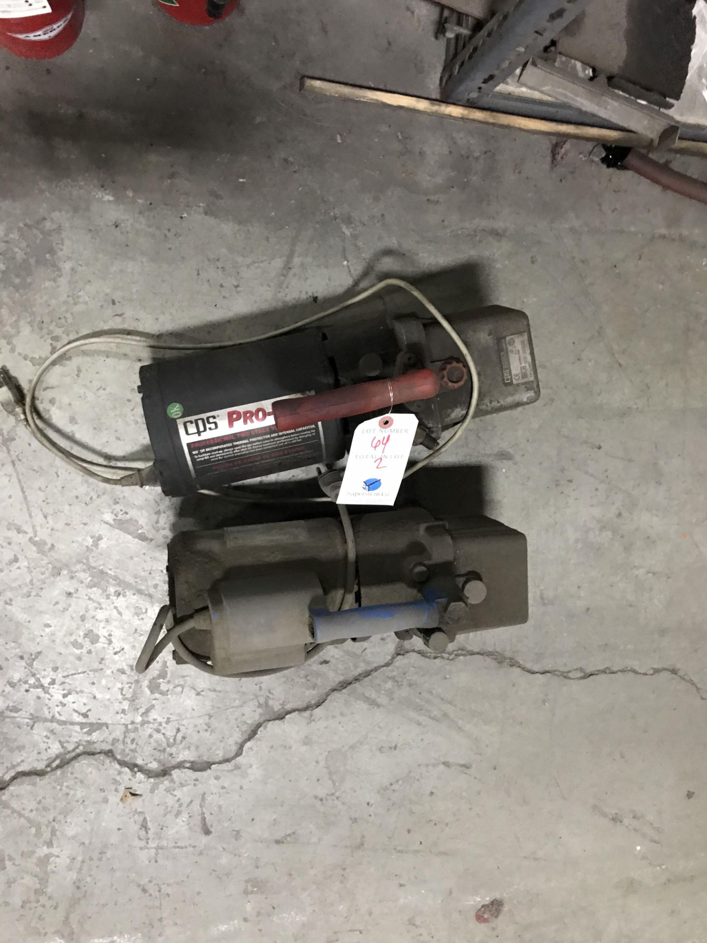 2 Vacuum Pumps - Image 2 of 2