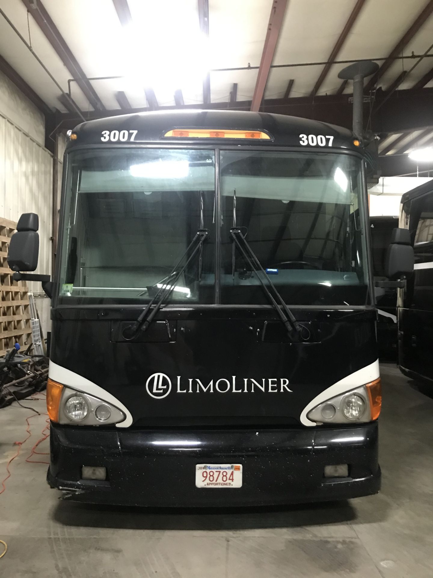 2008 MCI #D4500, 28 Passenger Custom Interior 2 Plus 1 Seating, Cummins ISM Engine, Allison Auto