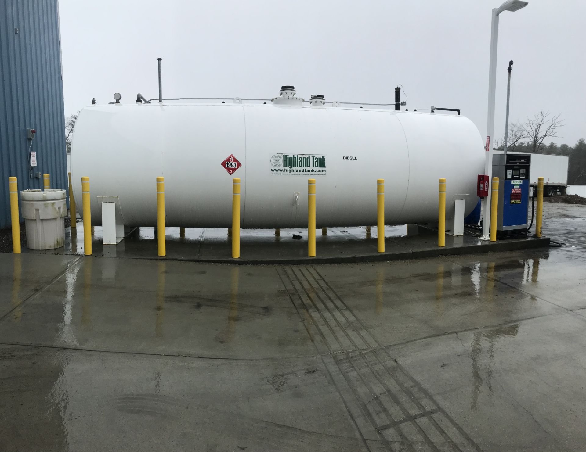 10,000 Gal Double Wall Steel Diesel Fuel Tank w/ Wake Pump, Has Link Detection System, Over Fill