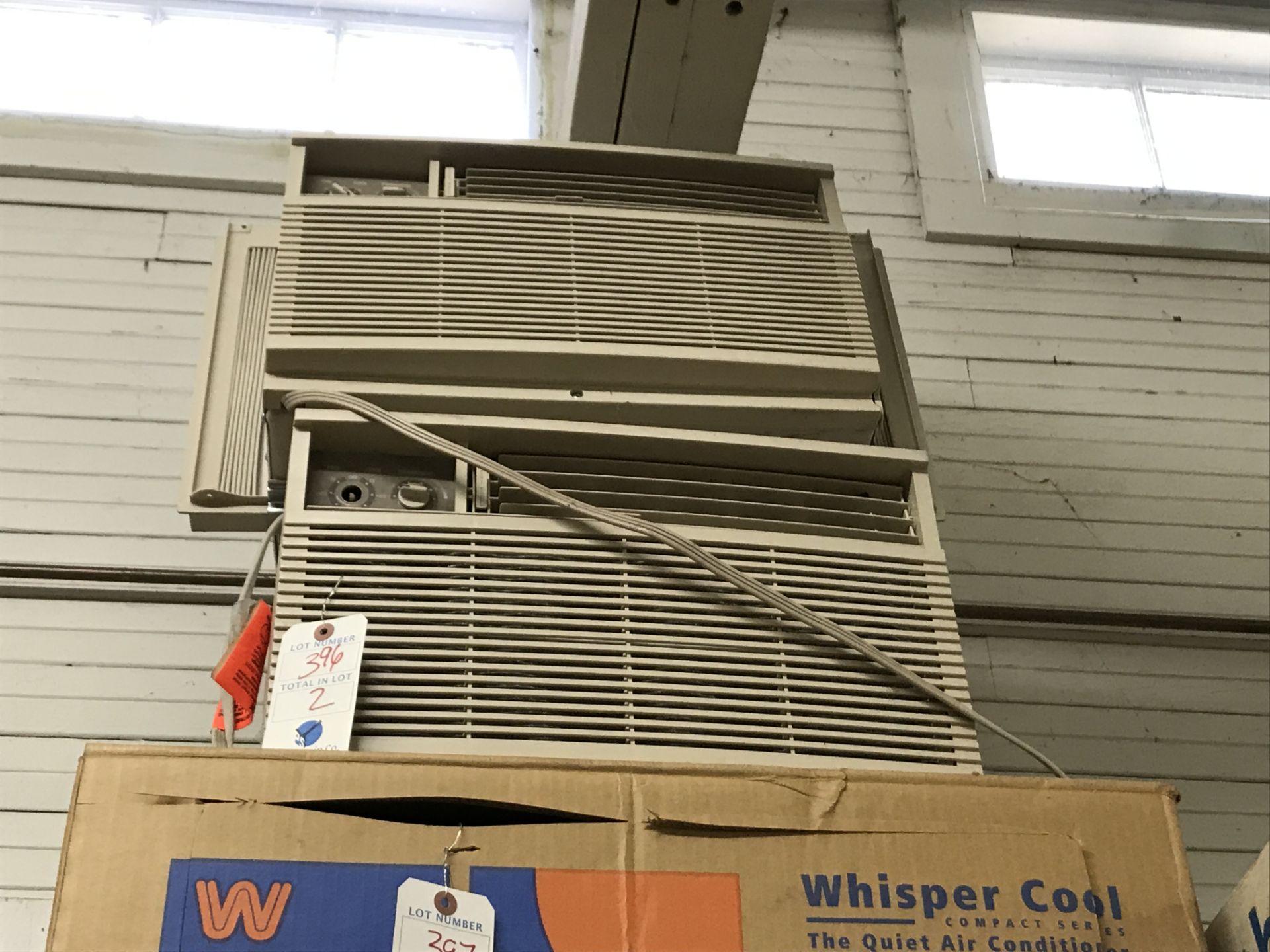 {LOT} (2) Westinghouse Window Air Conditioners