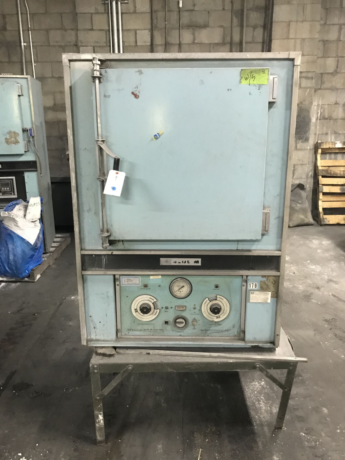 Blue M #POM7-206C Lab Oven