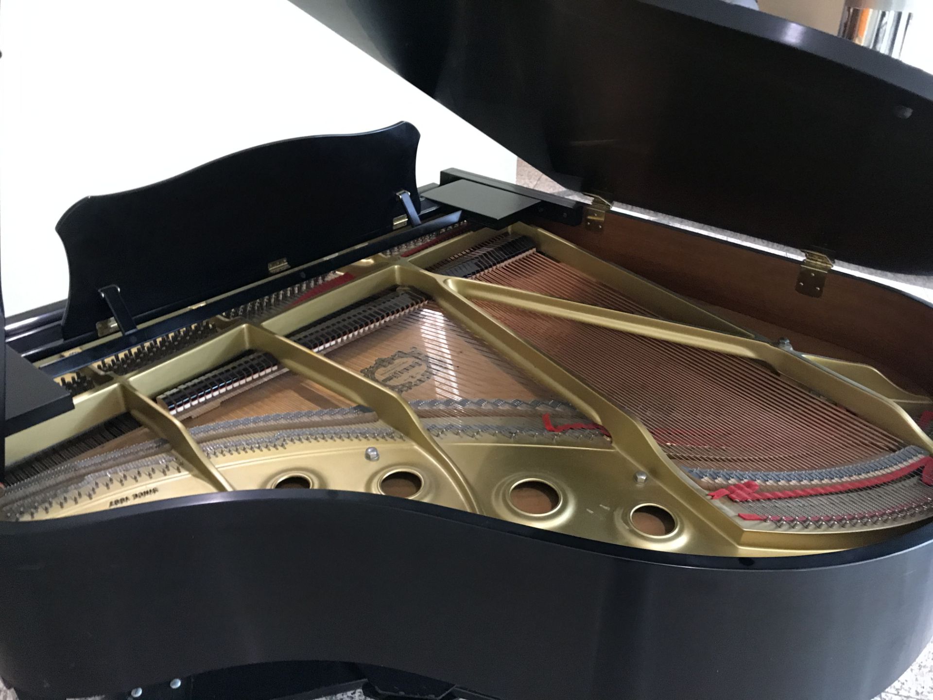 Yamaha #F5090668 Baby Grand Piano w/Portable Spider Base & Bench - Image 8 of 8