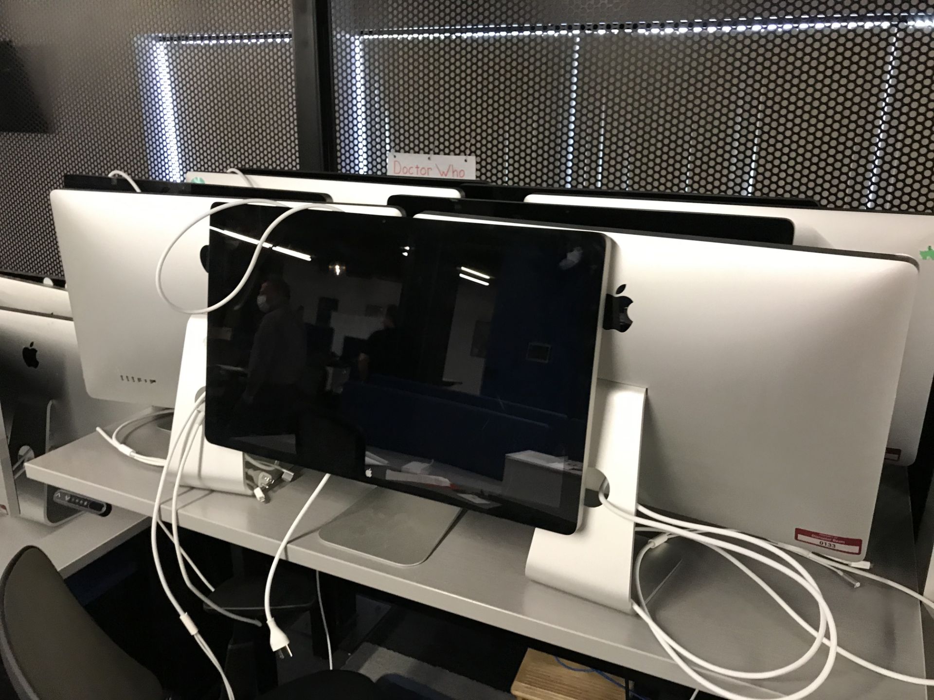 Apple Thunderbolt LED-backlit LCD Monitor A1407