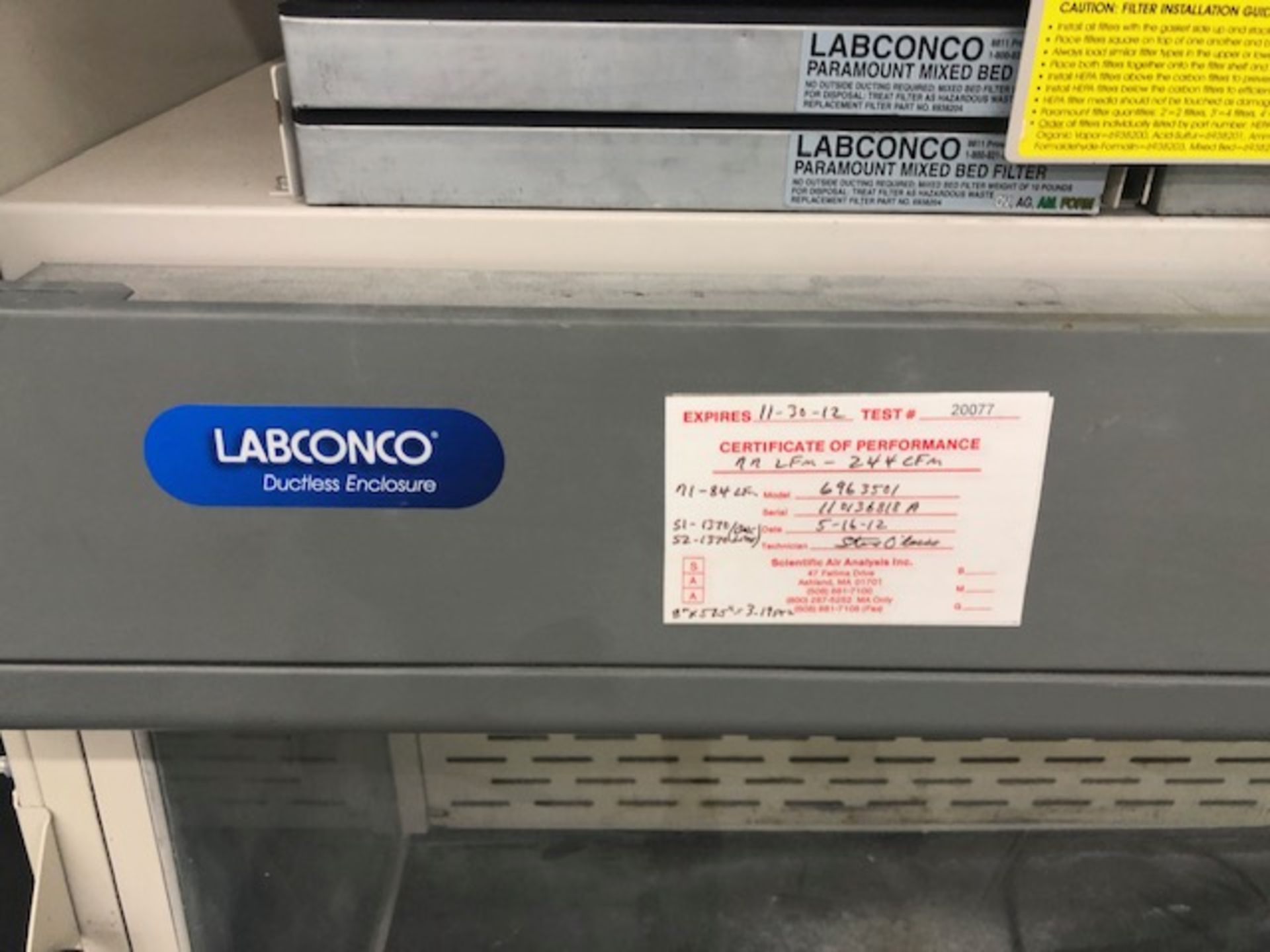 Labconco Ductless Enclosure Fume Hood #6963501 w/Filters S/N: 1101368618A, Single Phase, 50/60Hz, - Image 2 of 3