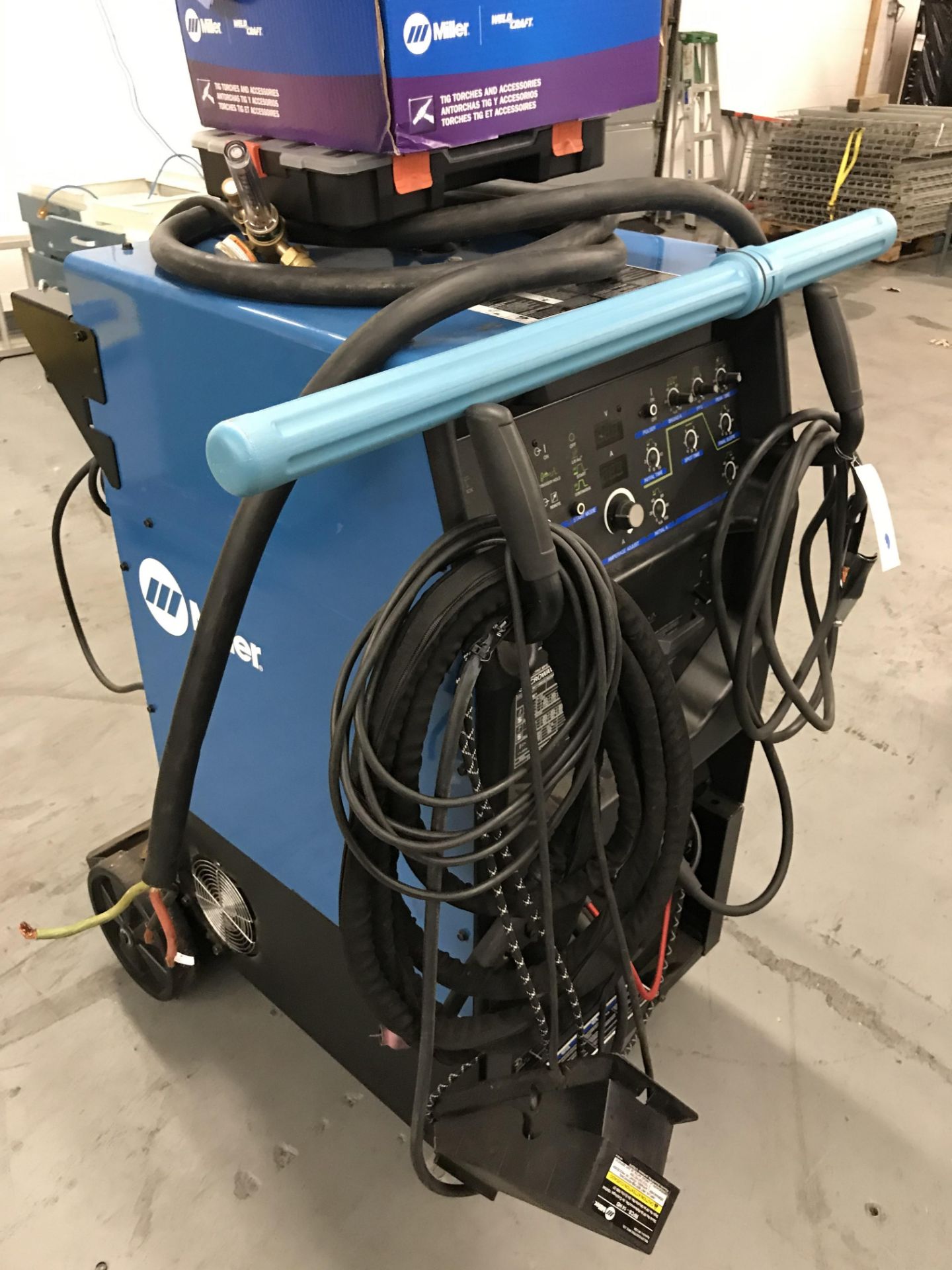 Miller Syncrowave #350LX Portable Tig Welder w/Foot Pedal, Tig Gun, Leeds, 18" #310 Rods, Additional