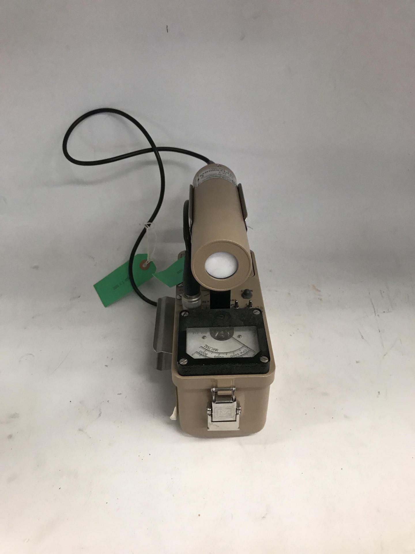 Ludlum Measurents Model 3 Radiation Survey Meter #44-3 SN:PR319651