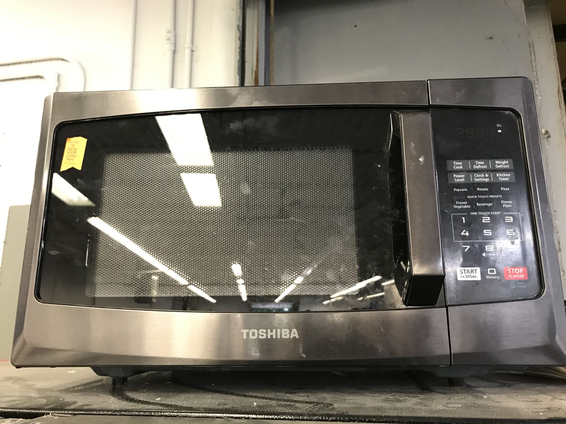 [LOT] Whirlpool Fridge W10179980A Toshiba Microwave, Keurig, Toaster, Coffee Mugs etc.