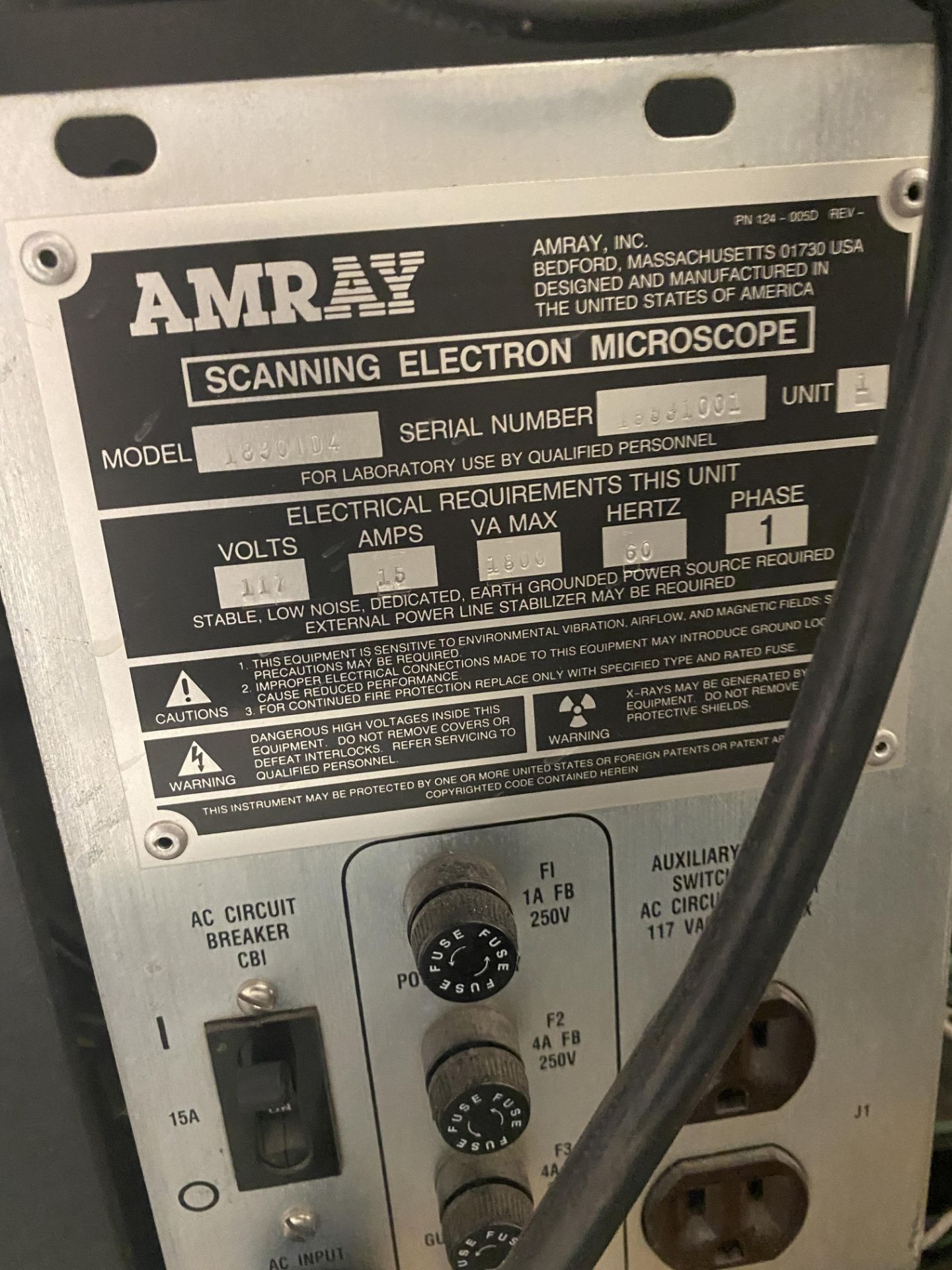 Amray 1830 Scanning Electron Microscope w/Controller, Ion Pump, w/ X,Y, Z,T,and R Adjustments, - Image 2 of 2