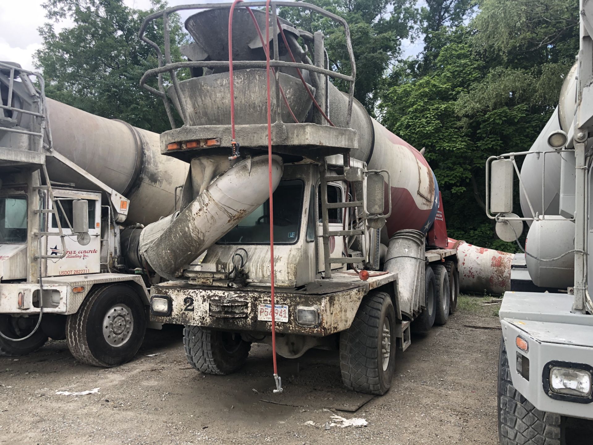 1999 OSHKOSH FRONT DISCHARGE CEMENT MIXER, 4 AXLE, 8 WHEEL, 6X6, CAT C-10, ALLISON HT740, 11 CY, - Image 2 of 11