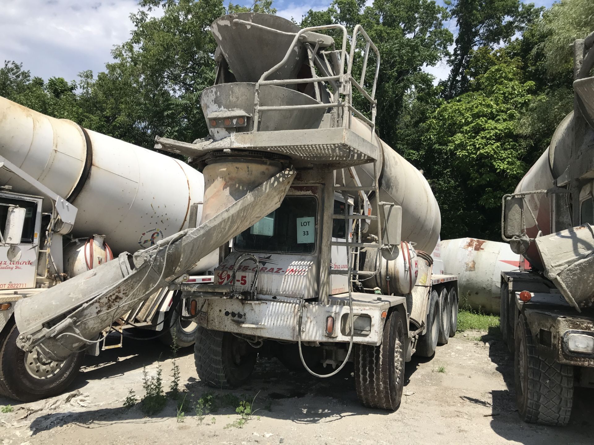 1998 ADVANCE FRONT DISCHARGE CEMENT MIXER, 4 AXLE, 8 WHEEL, 6X6, CUMMINS M-11, ALLISON HT740, 11 CY, - Image 8 of 10