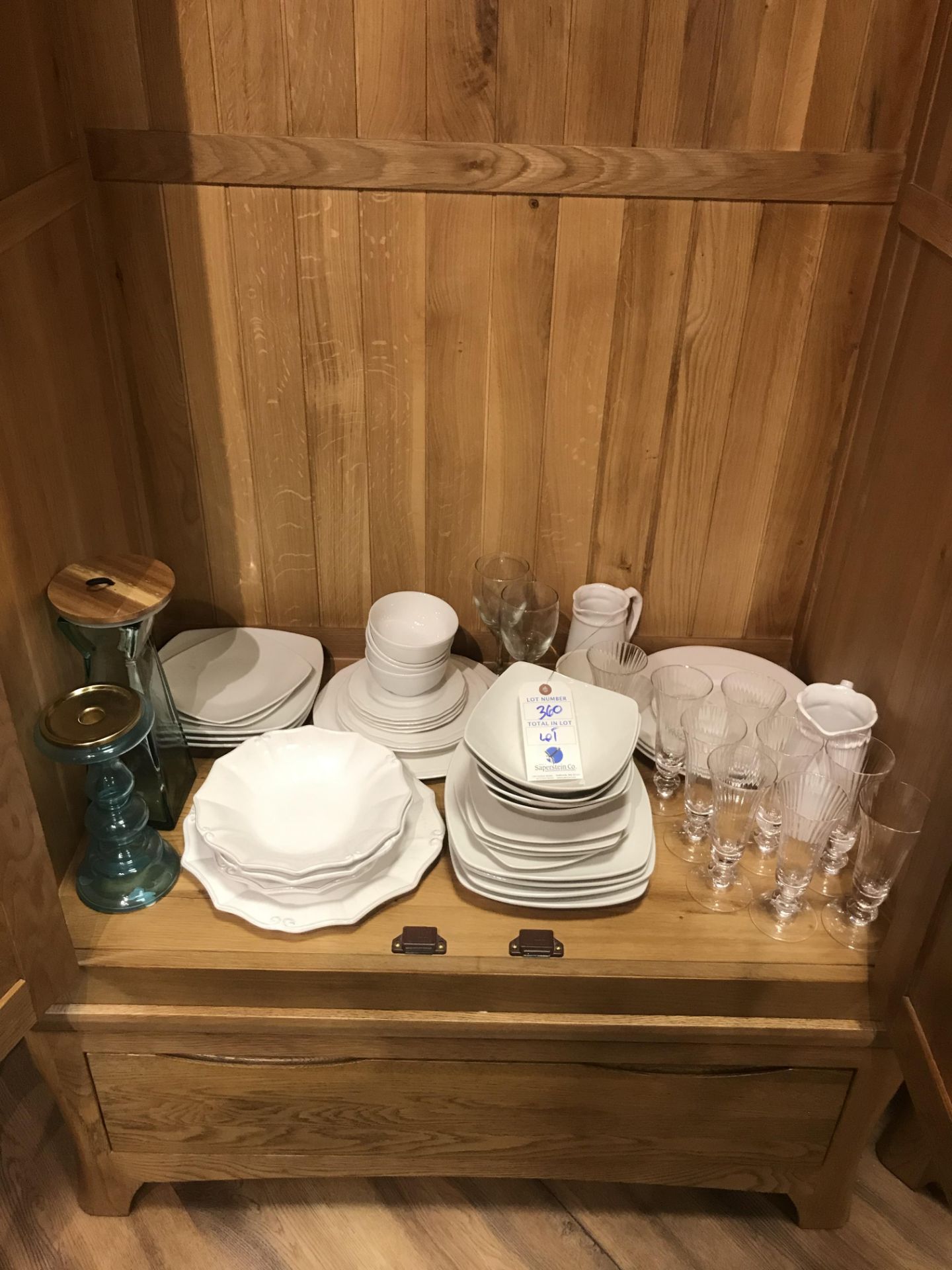 [LOT] Dishes, Glassware, Etc. in One area - Image 2 of 2