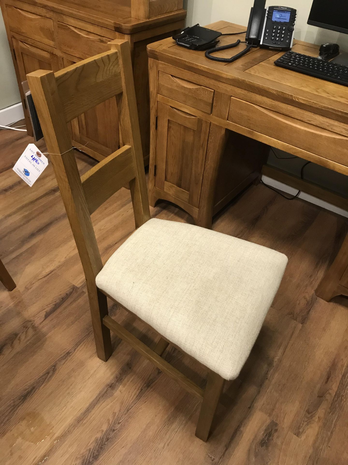 (1) Solid Hardwood Chair
