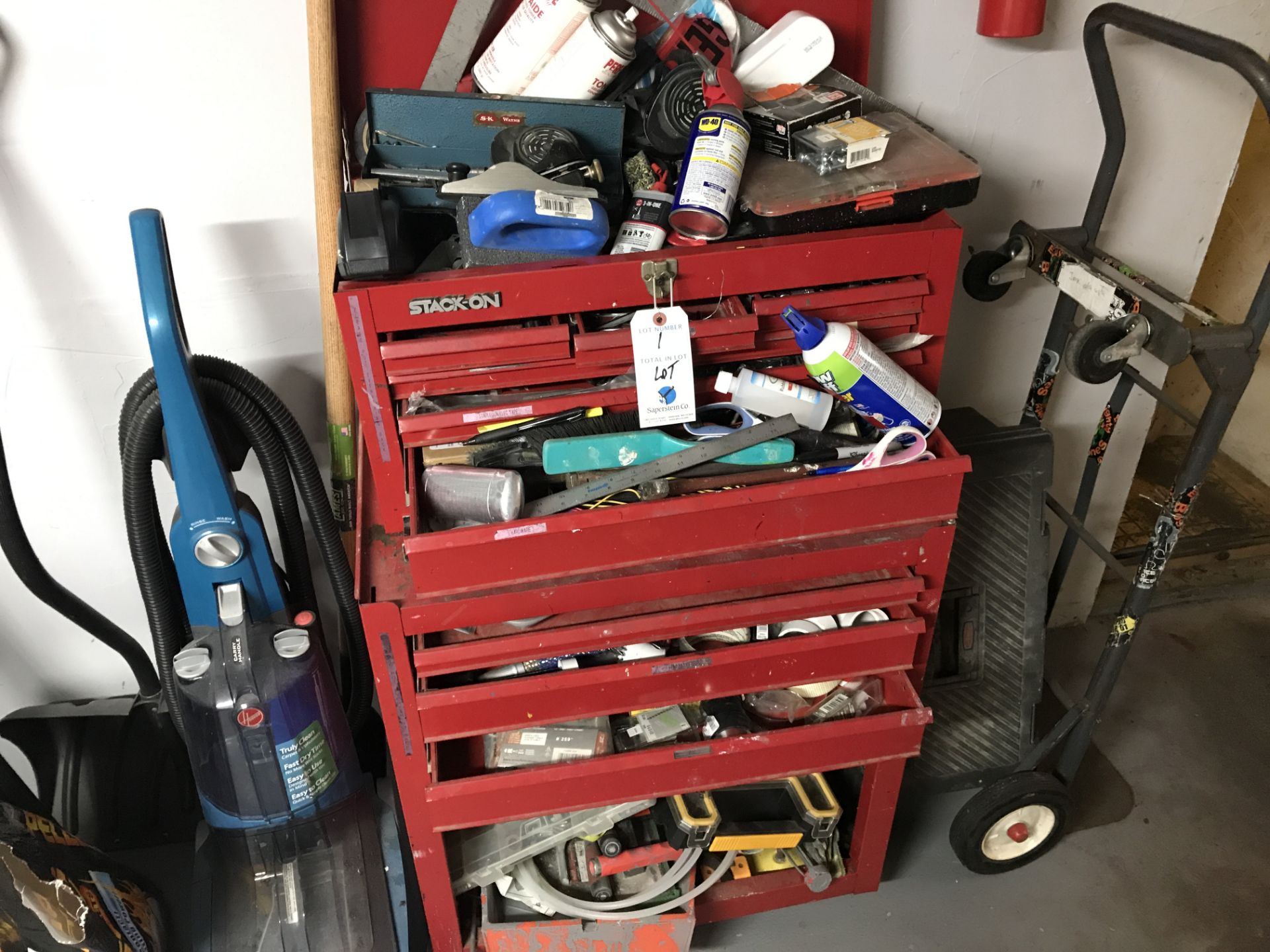 {LOT} Tools, Toolbox, Hand Truck, Vacuum & Shovel