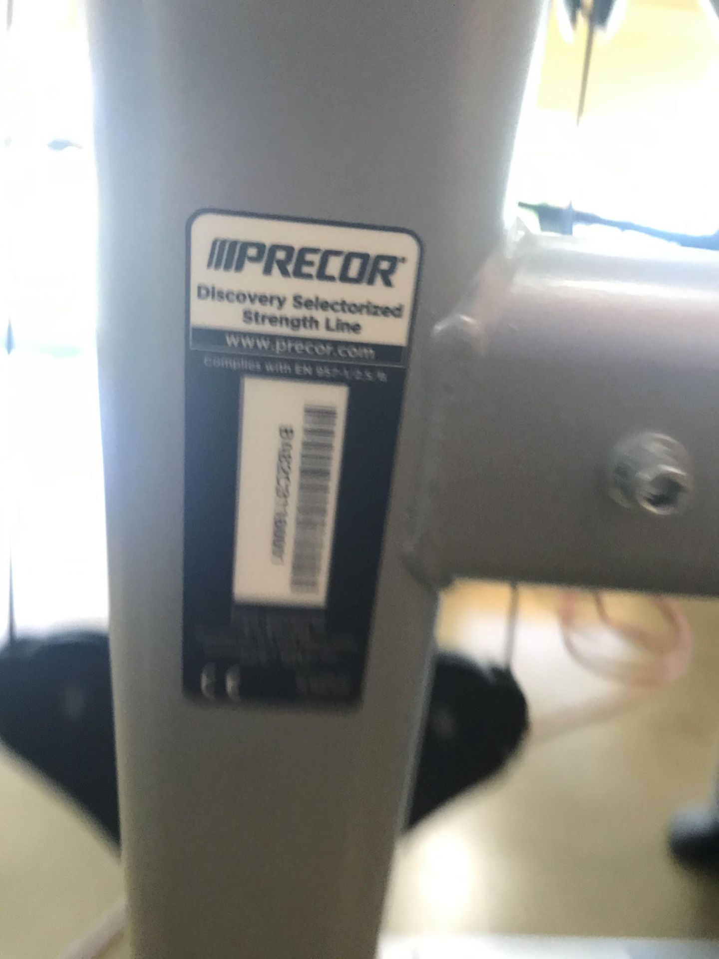 Precor Discovery Series Selectorized Line Converging Chest Press Model DSL0414 S/N BA82C31160001 - Image 2 of 2