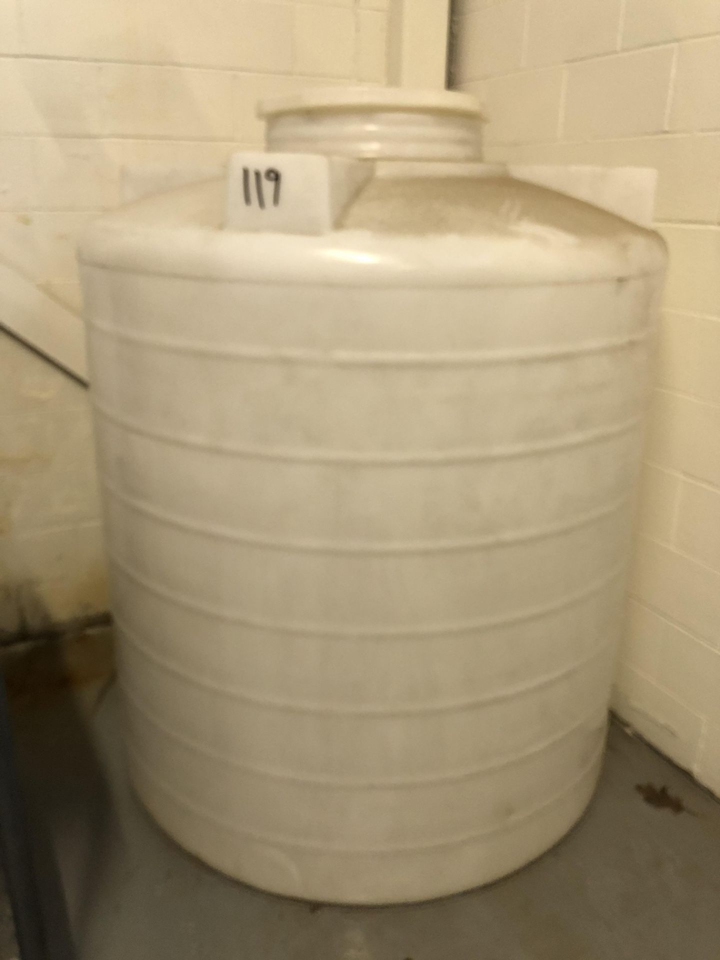 Approx. 500 Gal. Poly Tank