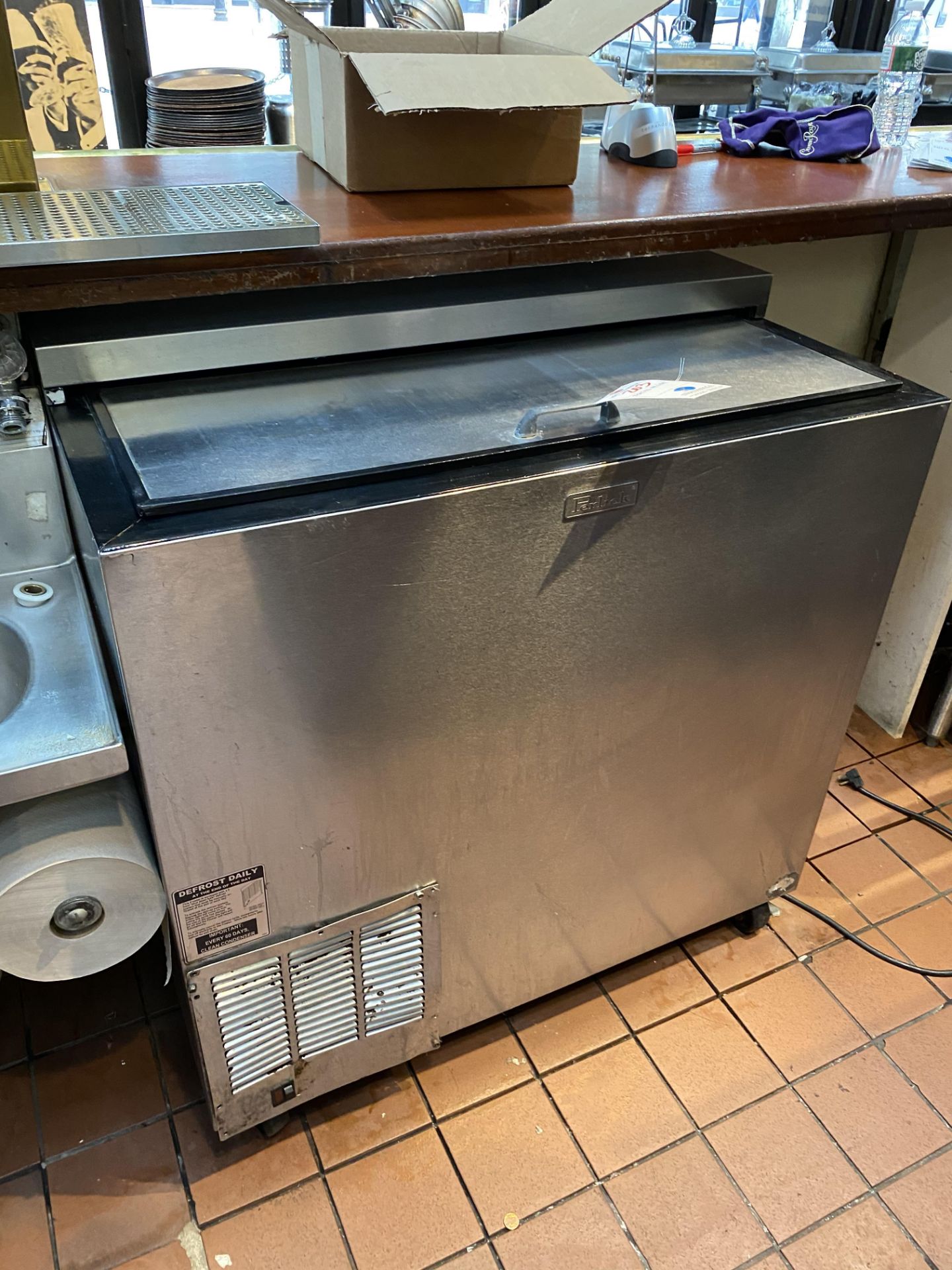 36" Perlick SS/SC Sliding Top Bottle Cooler