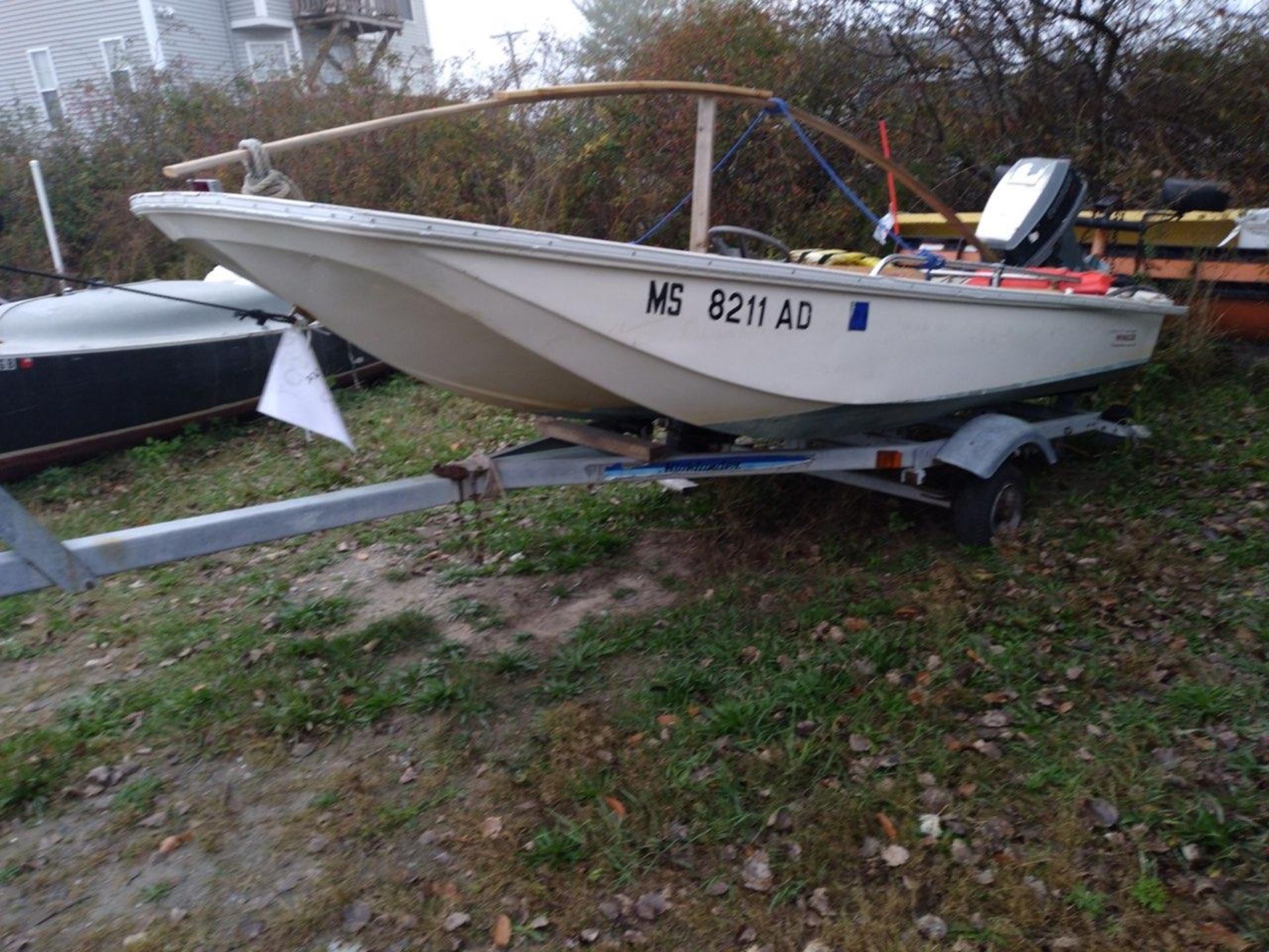 Boston Whaler 12', Evinrude 40HP Outboard & Highlander Single Axle Trailer (TRAILER HAS NO TITLE) - Image 2 of 3