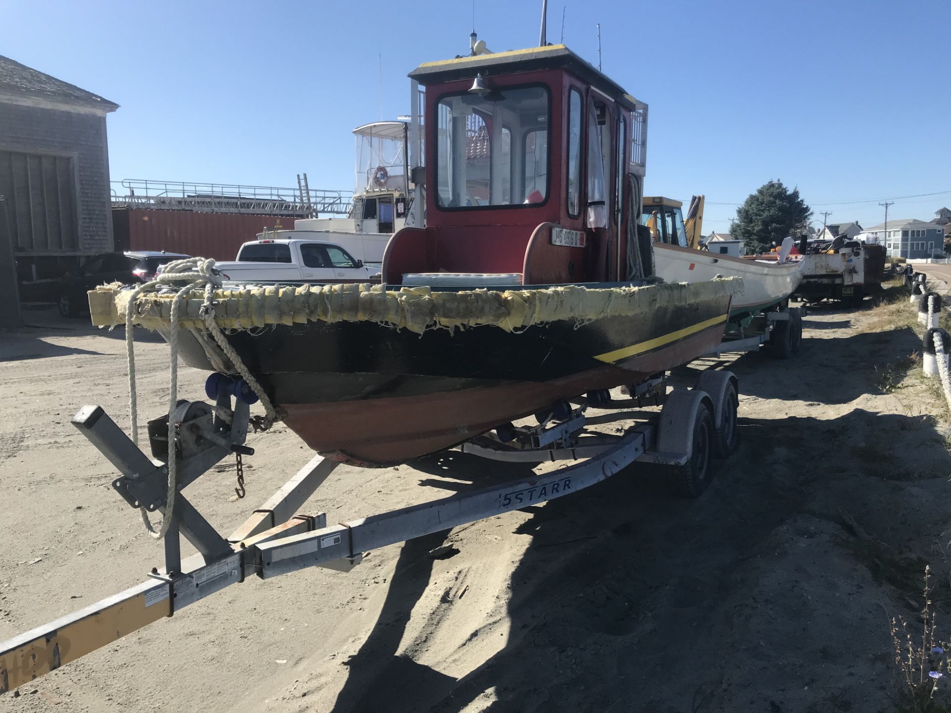 Work Skiff, Approx. 17', Suzuki 4 Stroke 140HP Outboard, Enclosed Console, Garmin 440 GOS, - Image 4 of 4