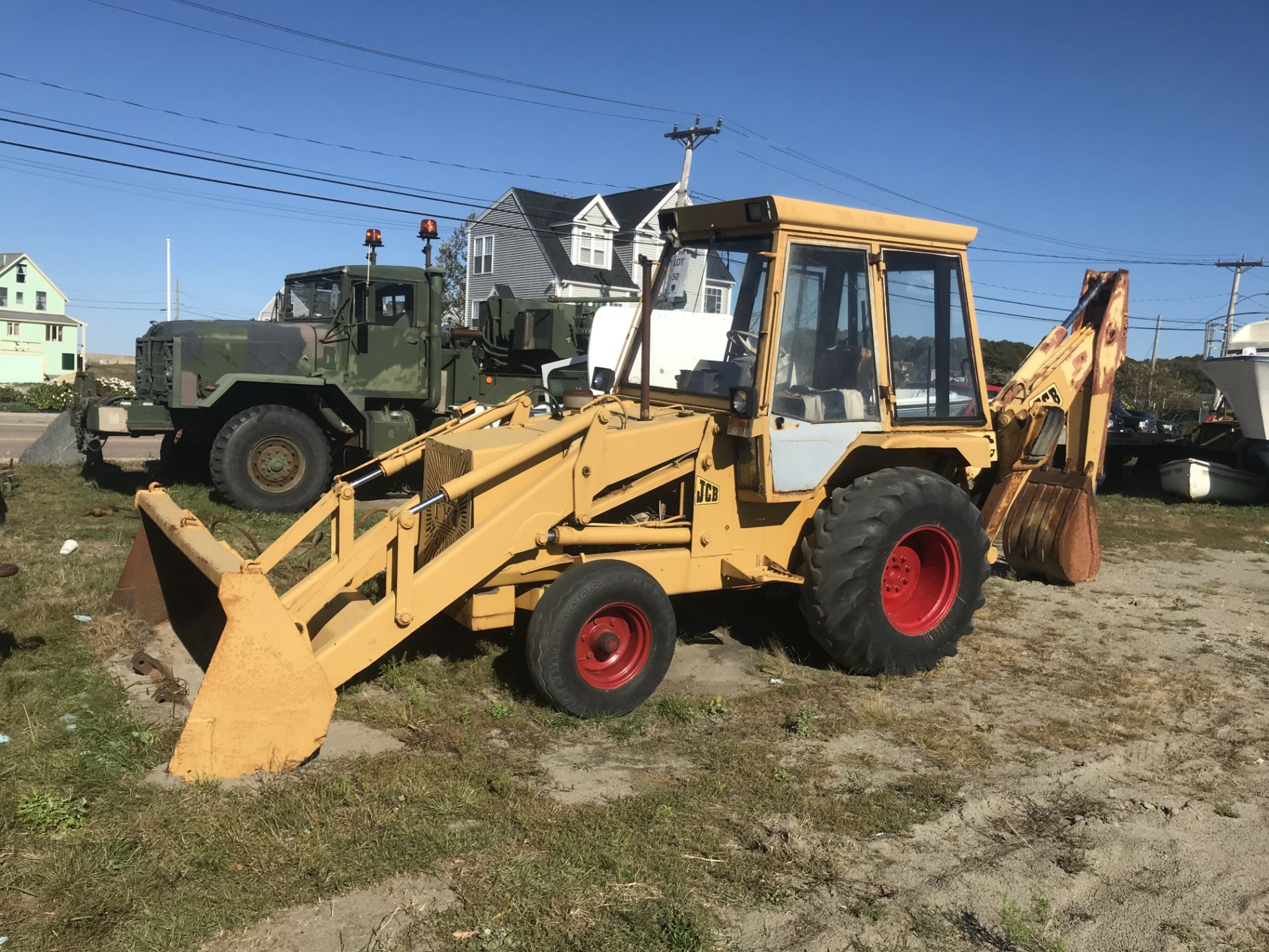 JCB 2 Wheel Drive Loader Backhoe, 5,281 Hours, 8' Bucket, MACHINE RUNS!