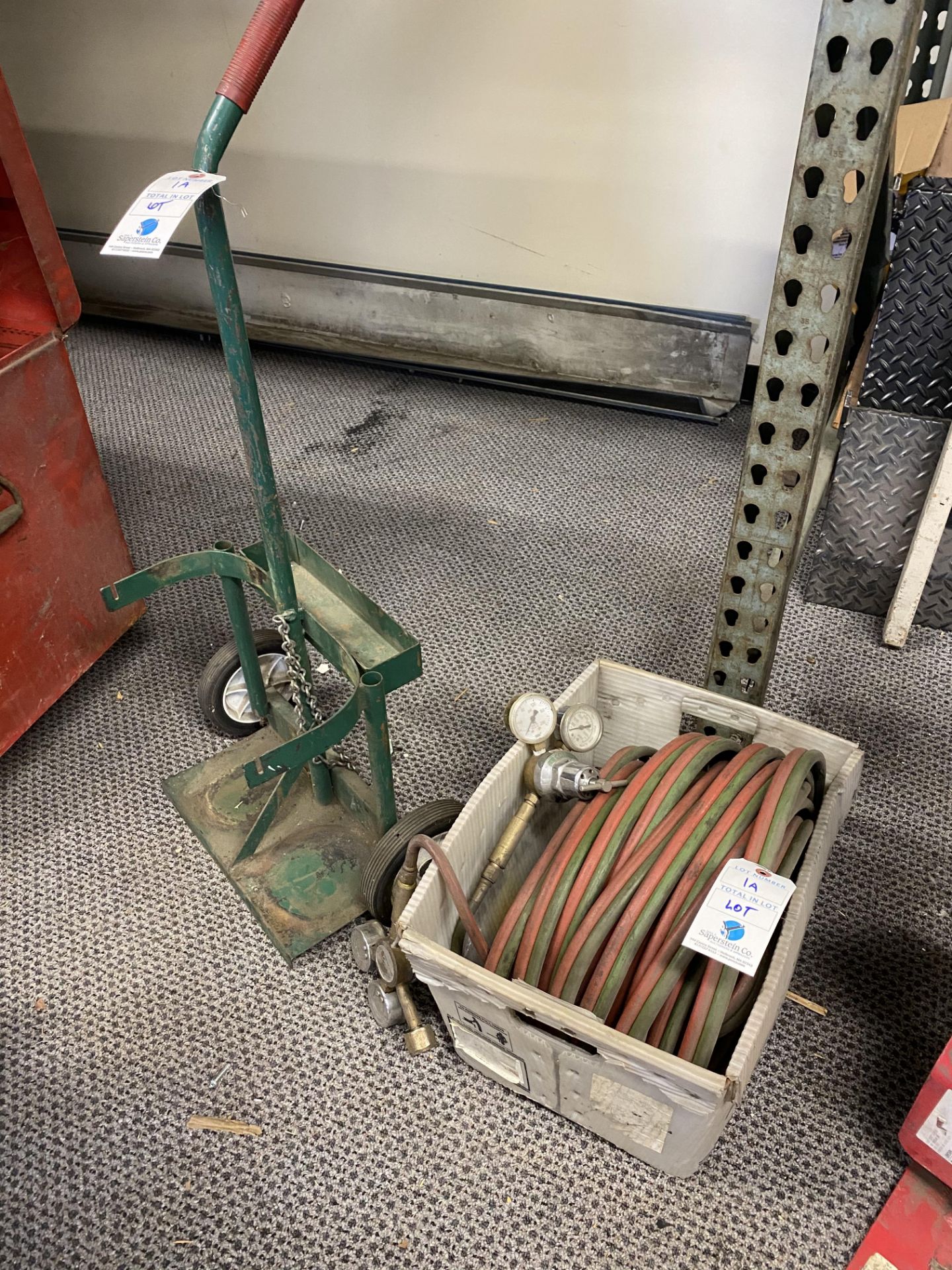 Cylinder Cart with Hose and Gauges