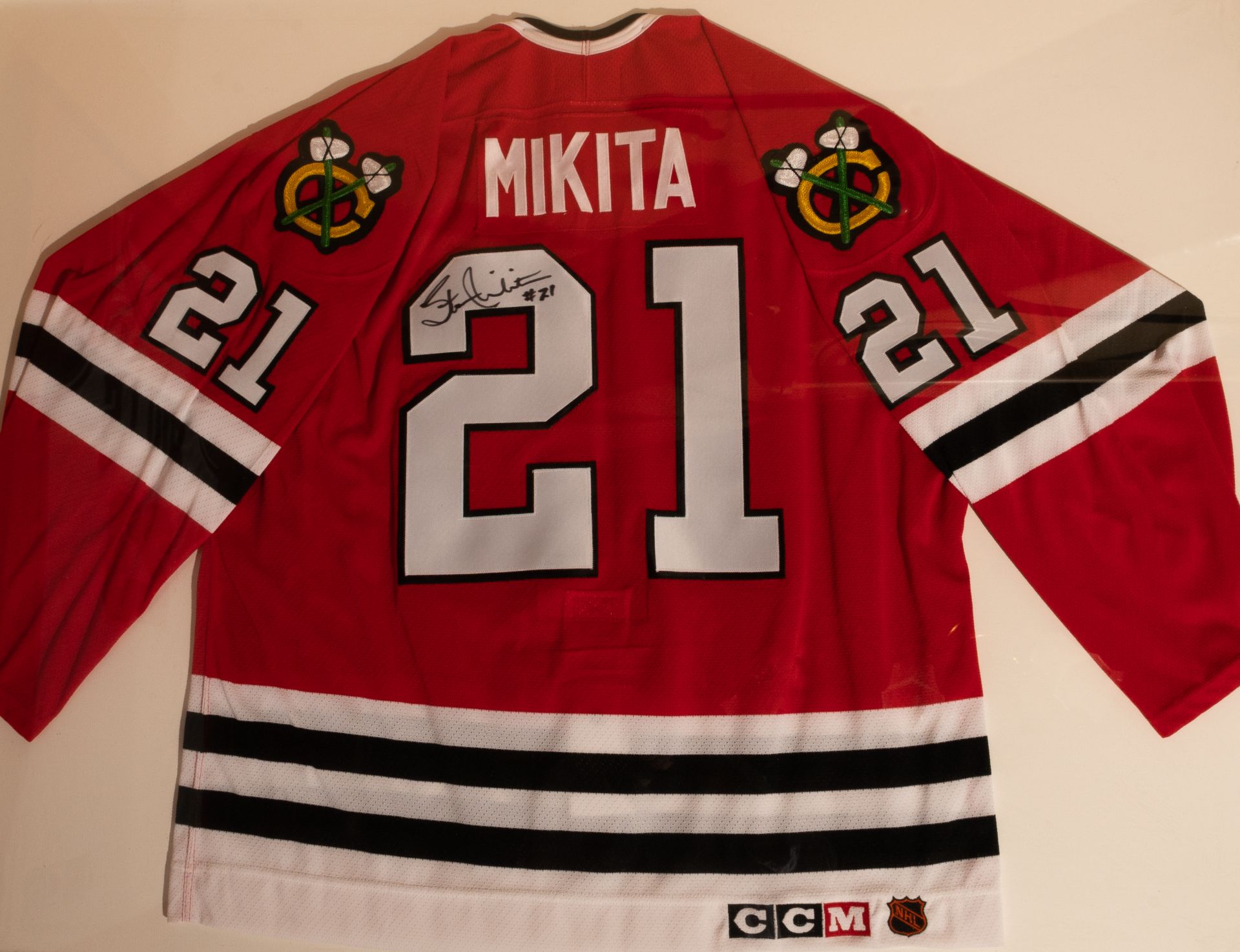 Stan Mikita Chicago Blackhawks Sweater, #21, Signed "Steve Makita #21" Framed 49"x37"