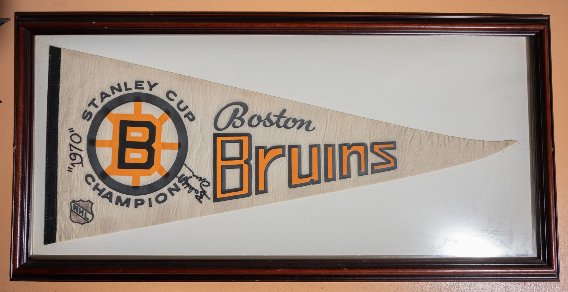 Boston Burins Stanley Cup 1970 Champion Pennant Signed "Bobby Orr", Framed 34"x17"