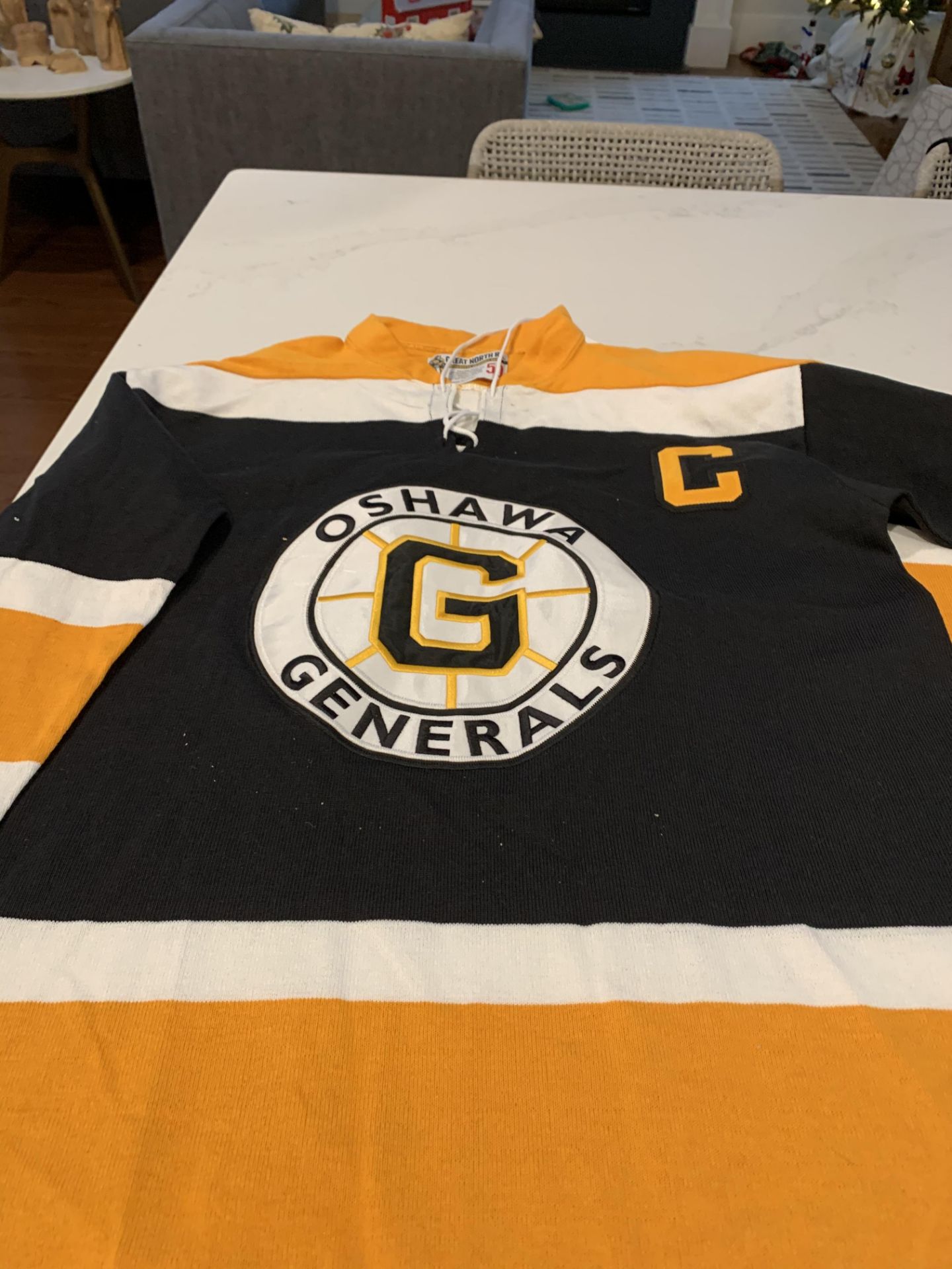 Bobby Orr Autographed Oshawa Generals Captains Jersey (Junior League) Not Game Worn. Has COA Tag. - Image 4 of 6