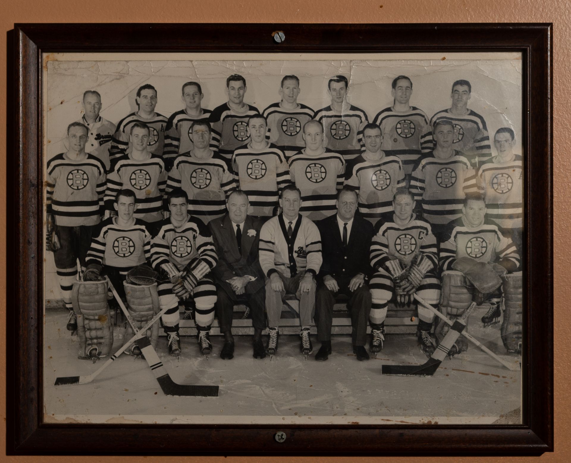 Bruins Team Framed Photo 15"x12"