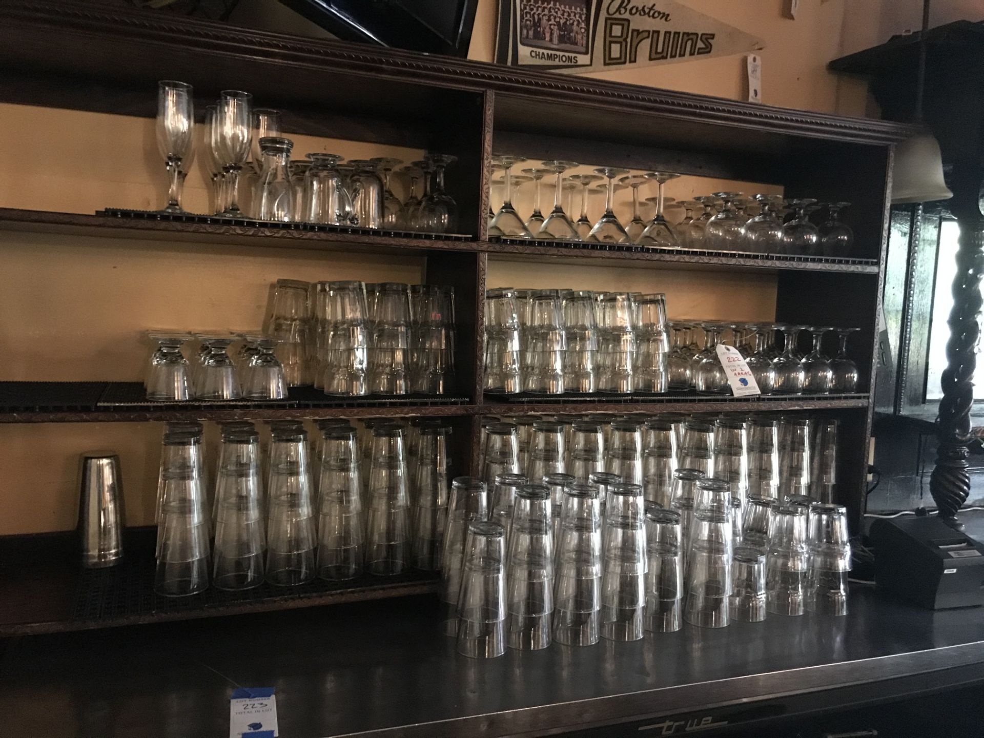 [Lot] Asst. Glassware THIS IS THE FIRST LOT UPSTAIRS(LOTS 222-301 ARE LOCATED ON THE SECOND FLOOR)