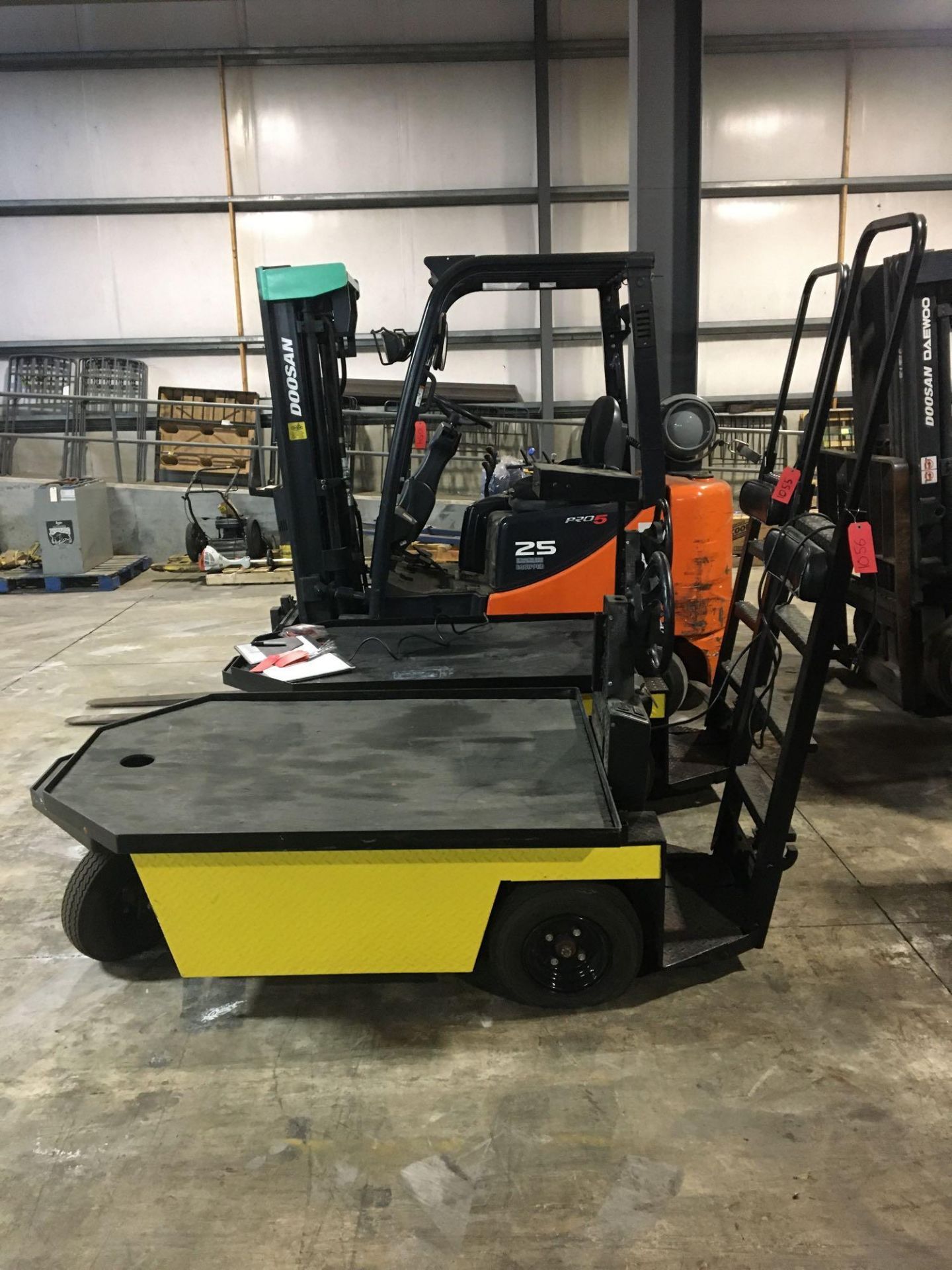 Textron Electric EZ-GO Stock Picker