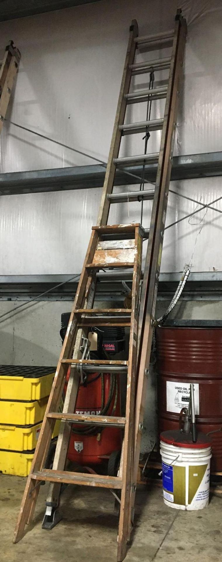 Extension Ladder and Step Ladder - Image 2 of 2