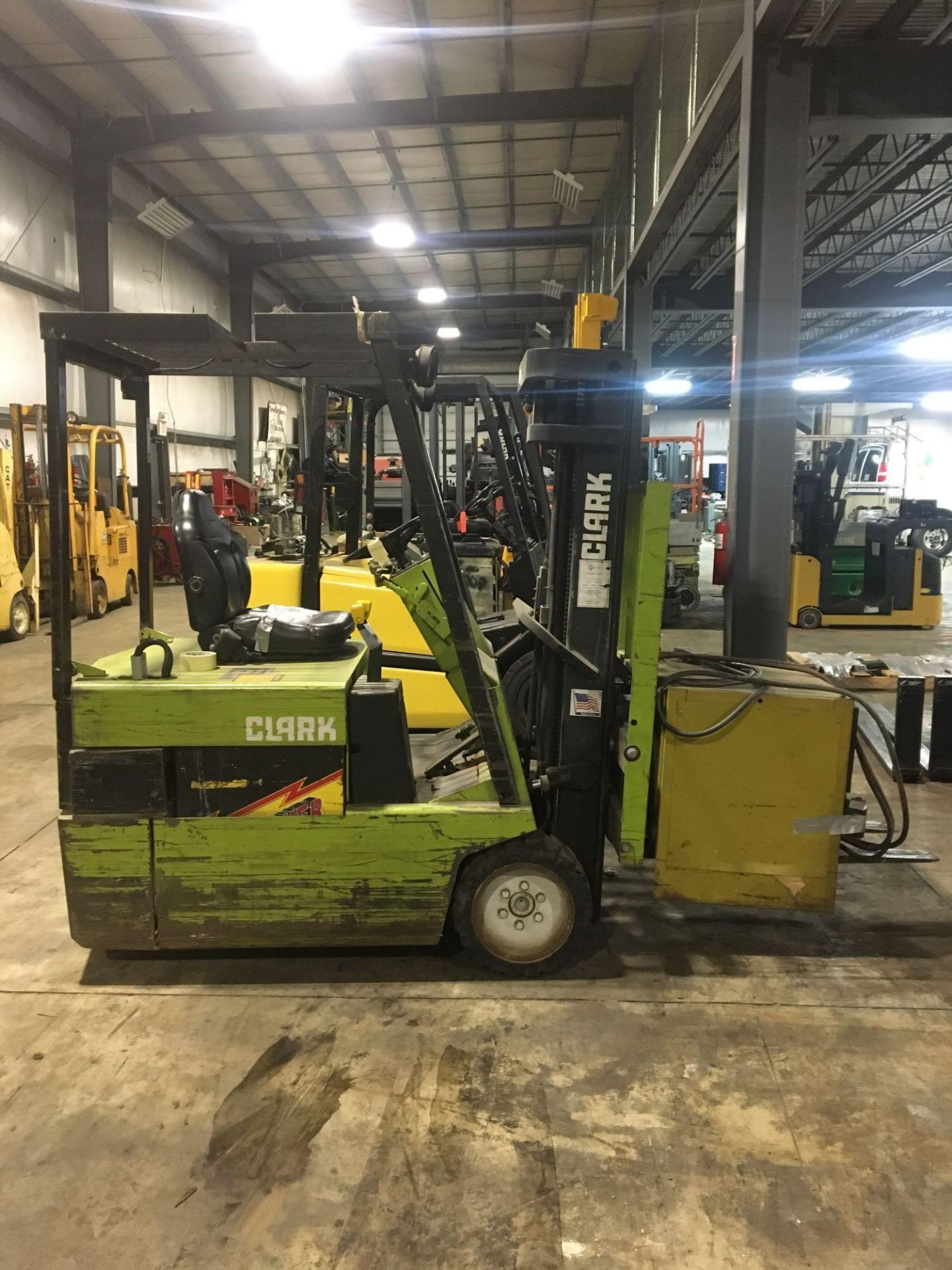 Electric Forklift, Clark, TM20, Max Ht 170", Max Cap 3425lbs, Hrs Unknown