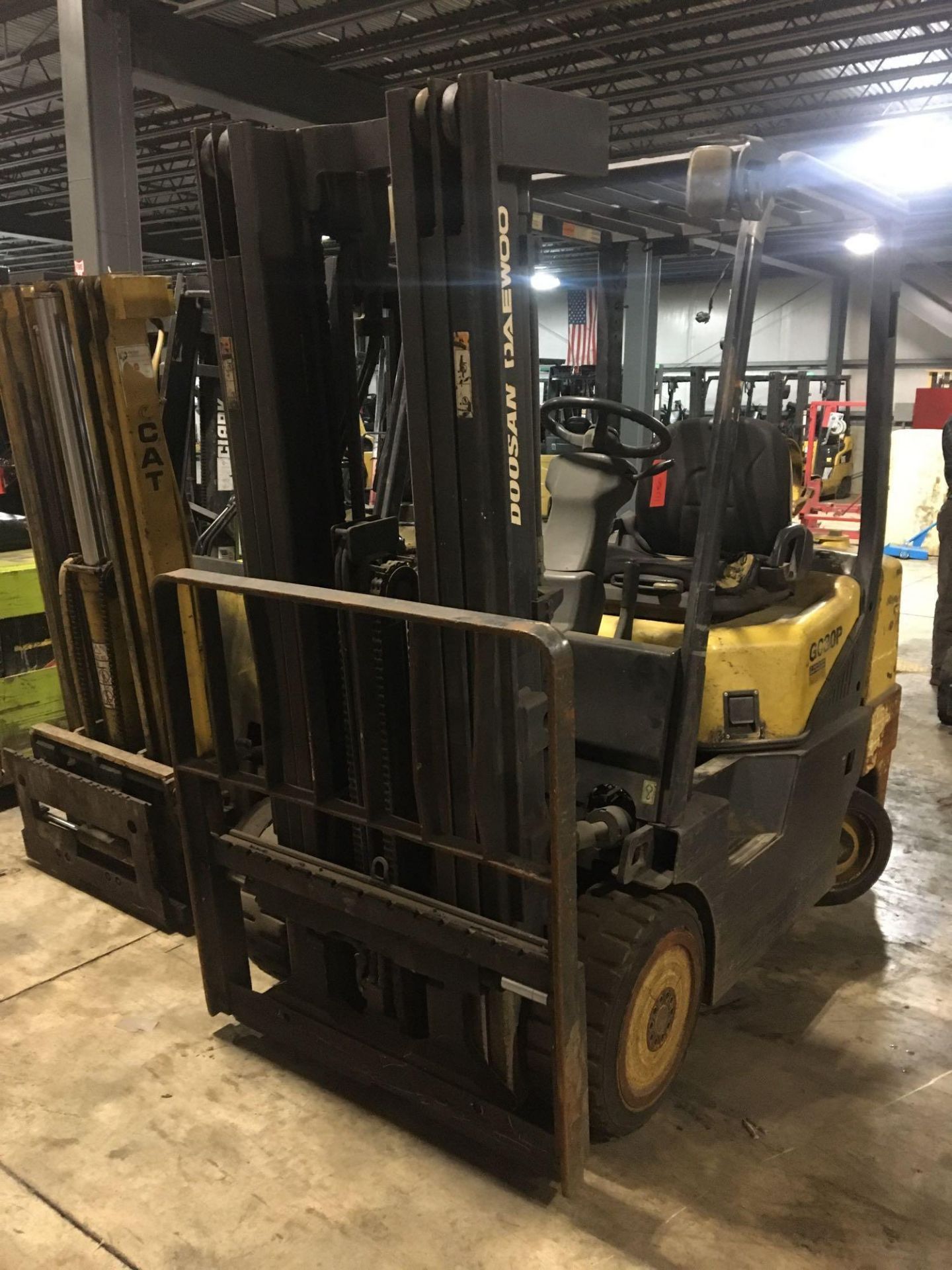 Propane Forklift, Doosan, GC30P-3, Max Ht 186", Max Cap 5100lbs, Hrs Unknown - Image 2 of 6