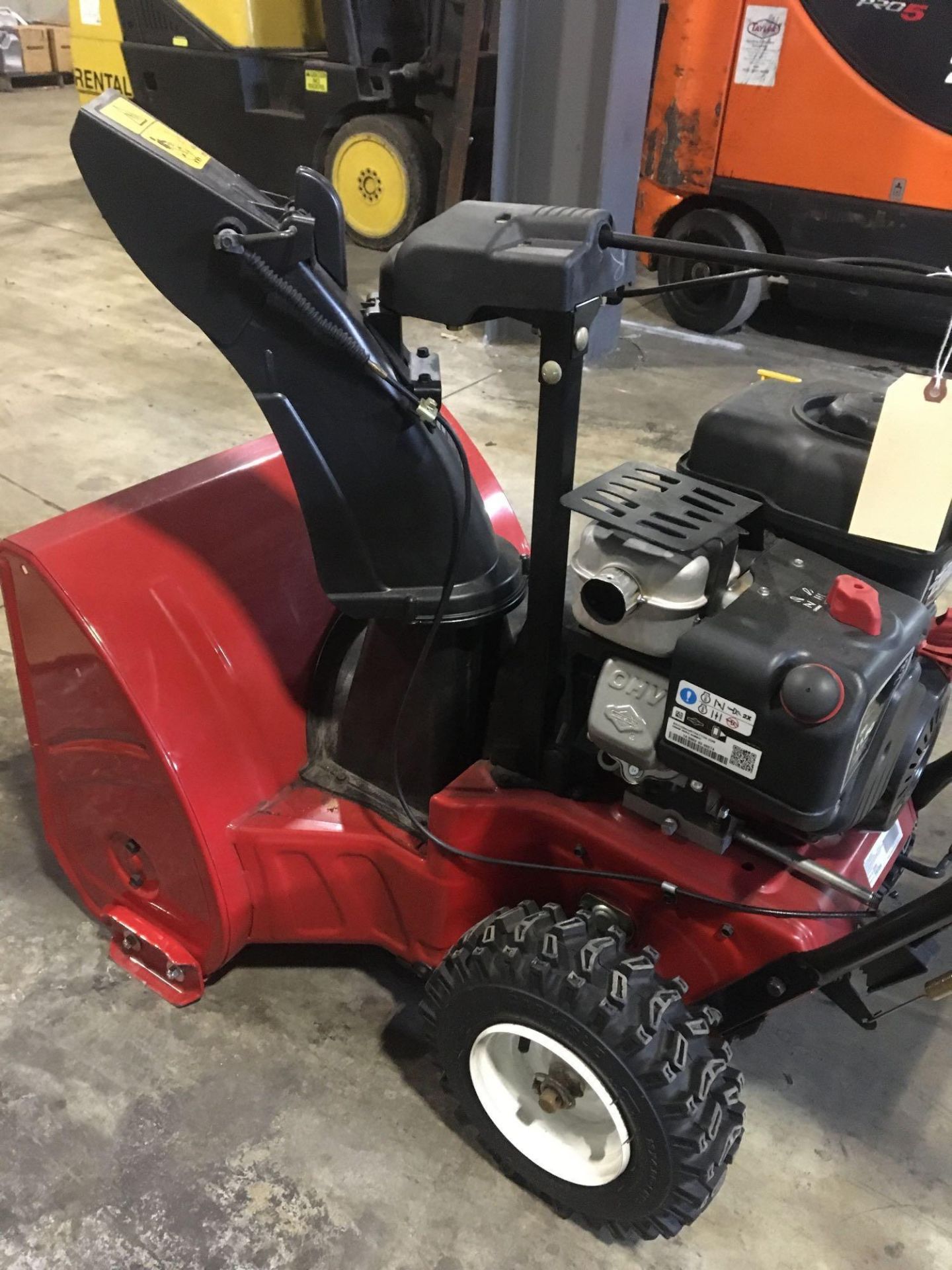 Toro Snowblower - Image 6 of 7